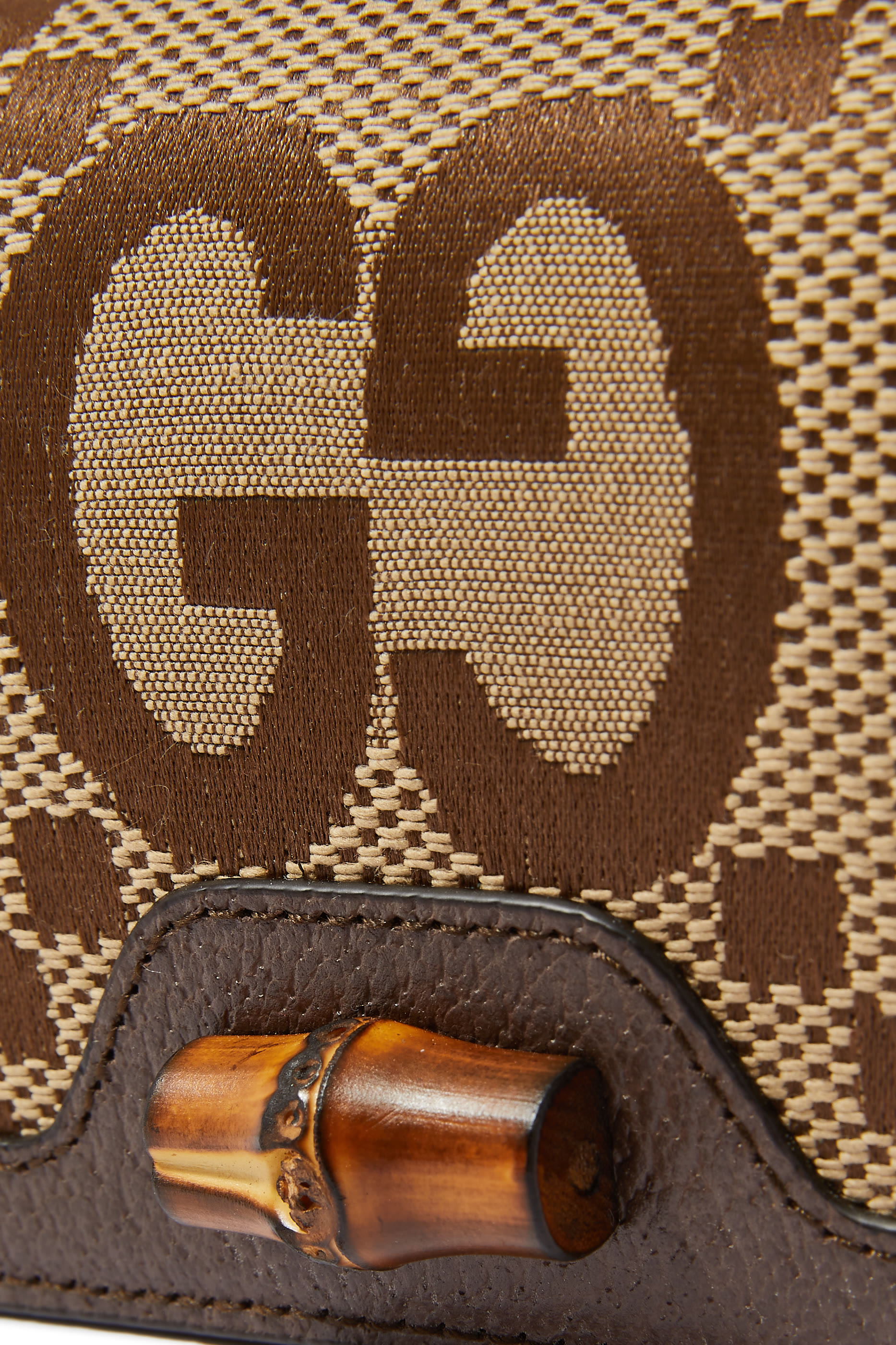 حافظة بطاقات ديانا جامبو بشعار GG