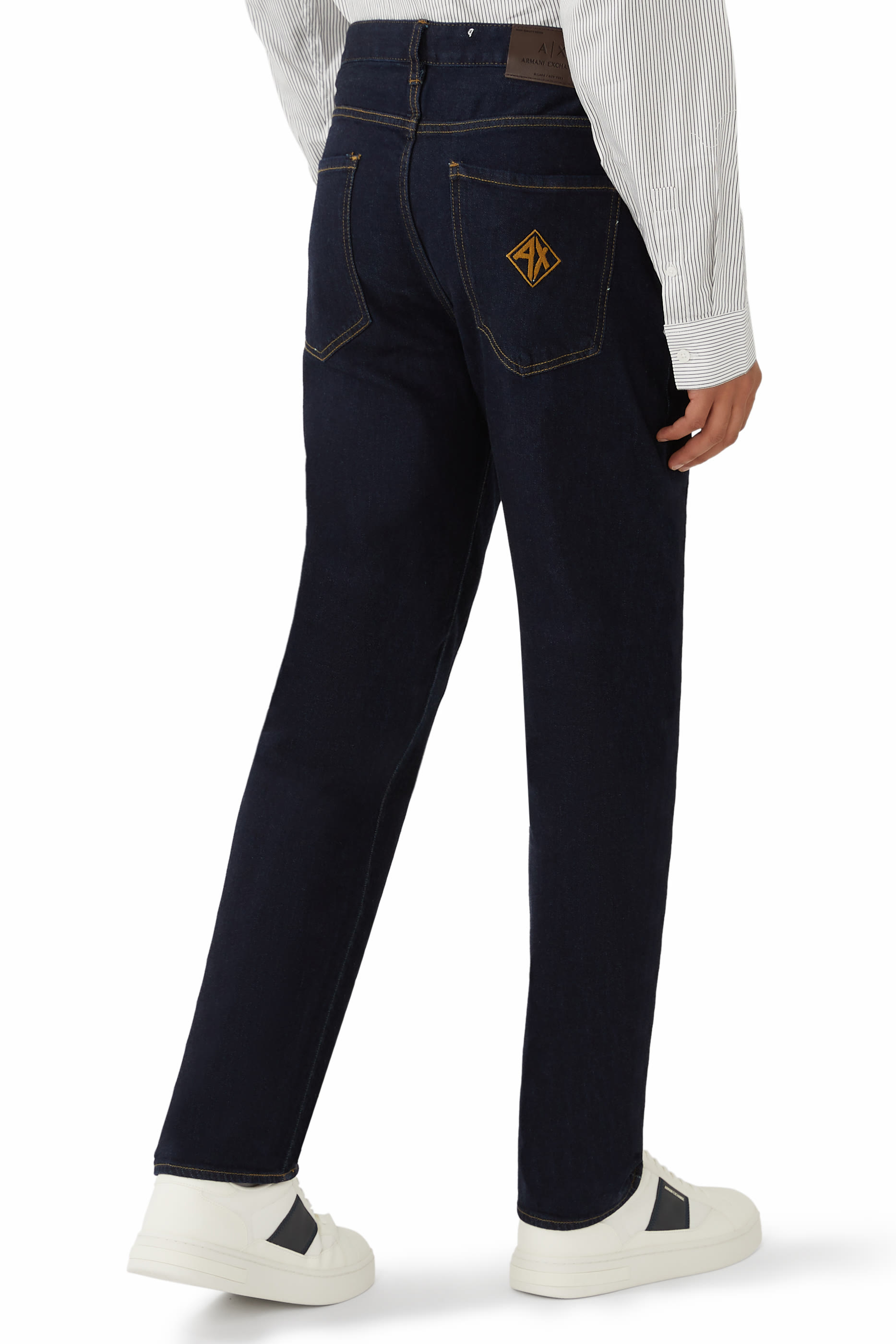 بنطال جينز جاي 13 دنيم بقصة ضيقة بخياطة بلون مغاير