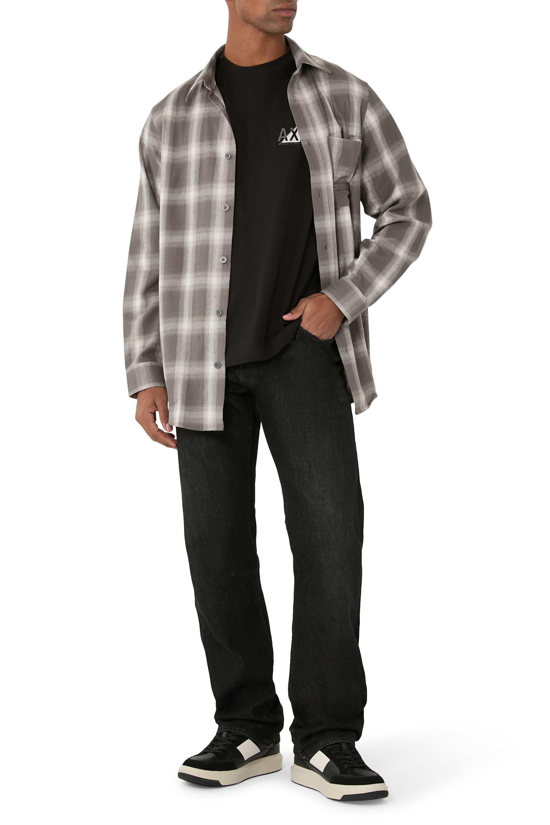 قميص بنقشة مربعات وقصة عادية 