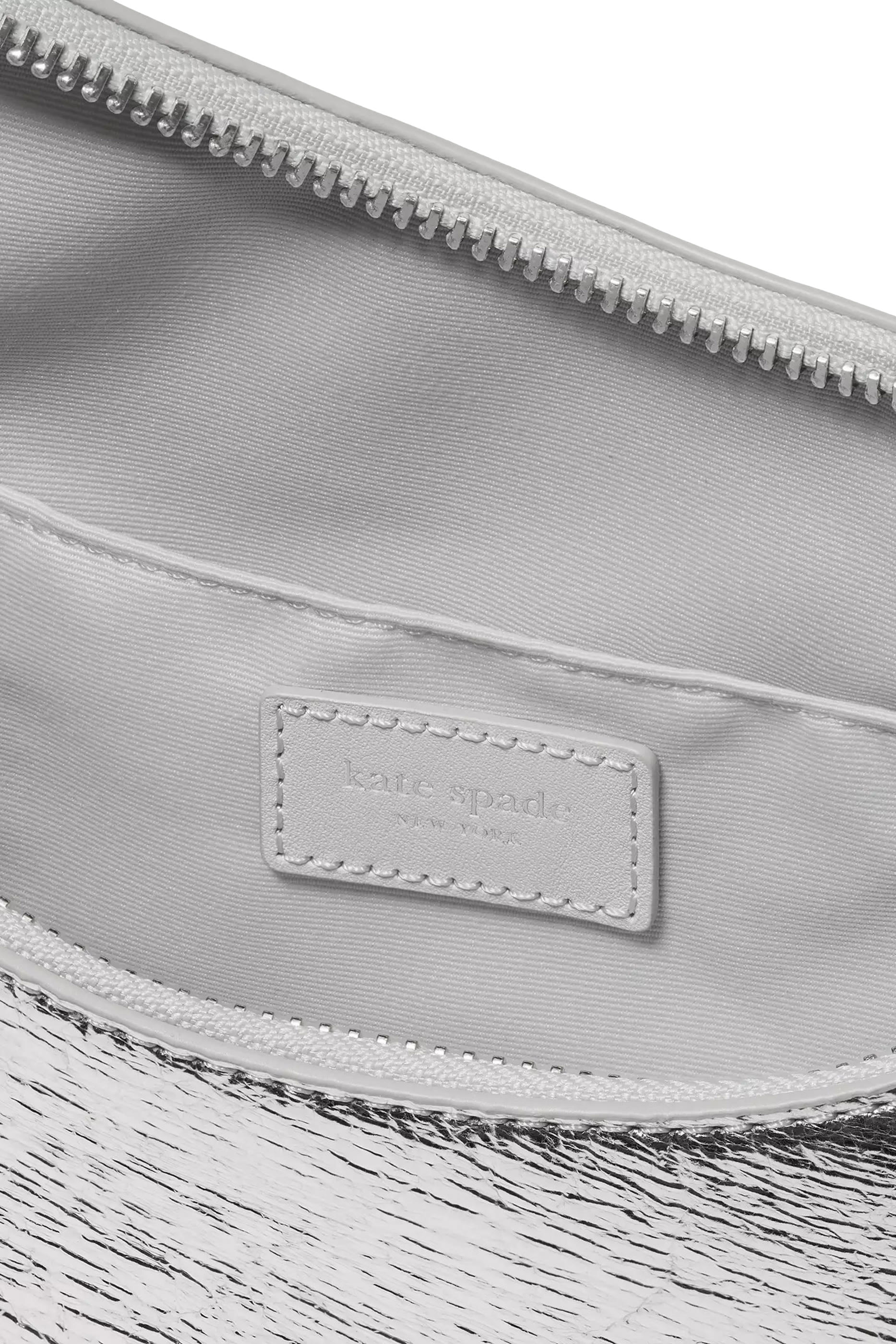 حقيبة كروس بودي ديو جلد لامع مجعد