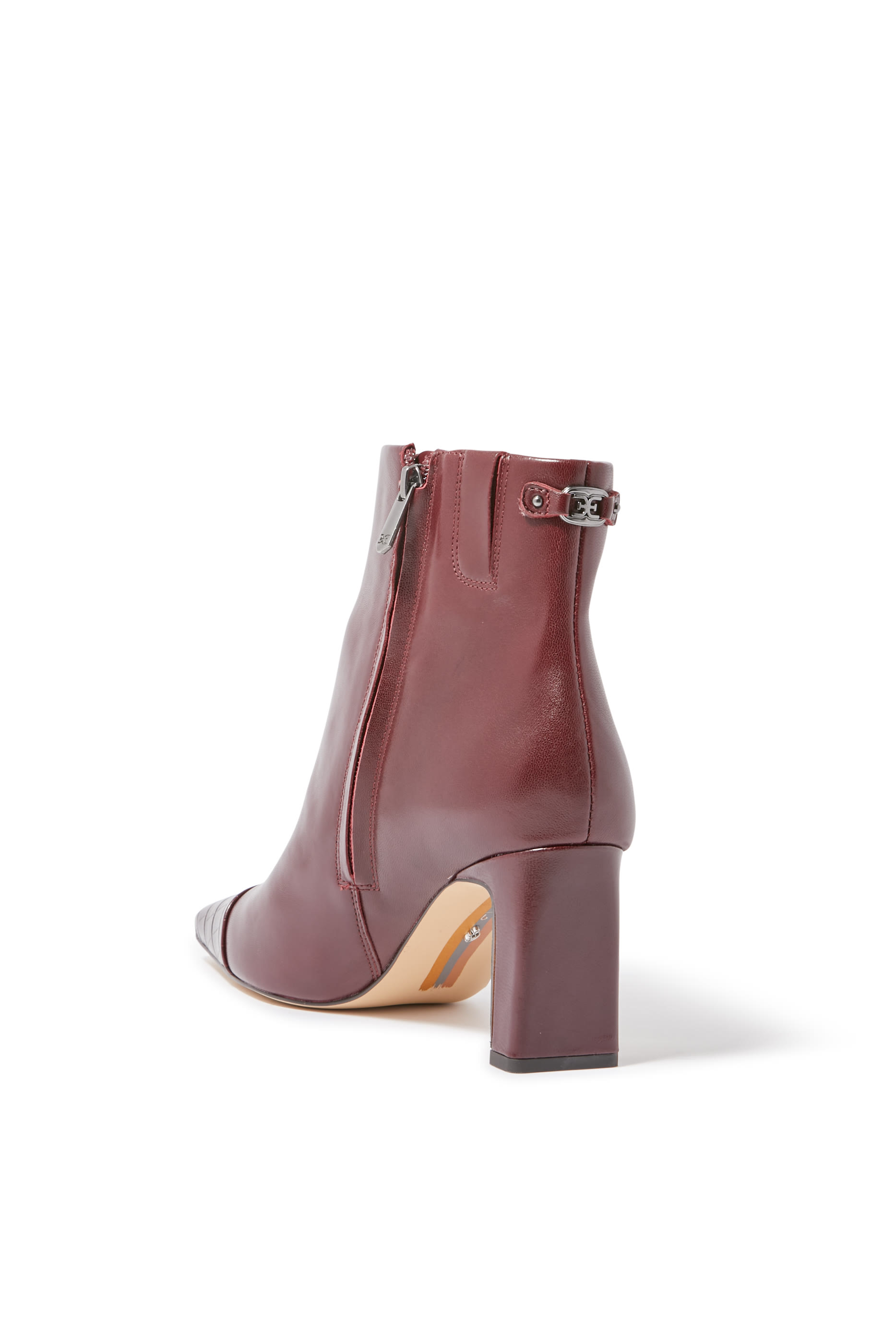 حذاء بوت سايج  70 بمقدمة بغطاء بطول الكاحل