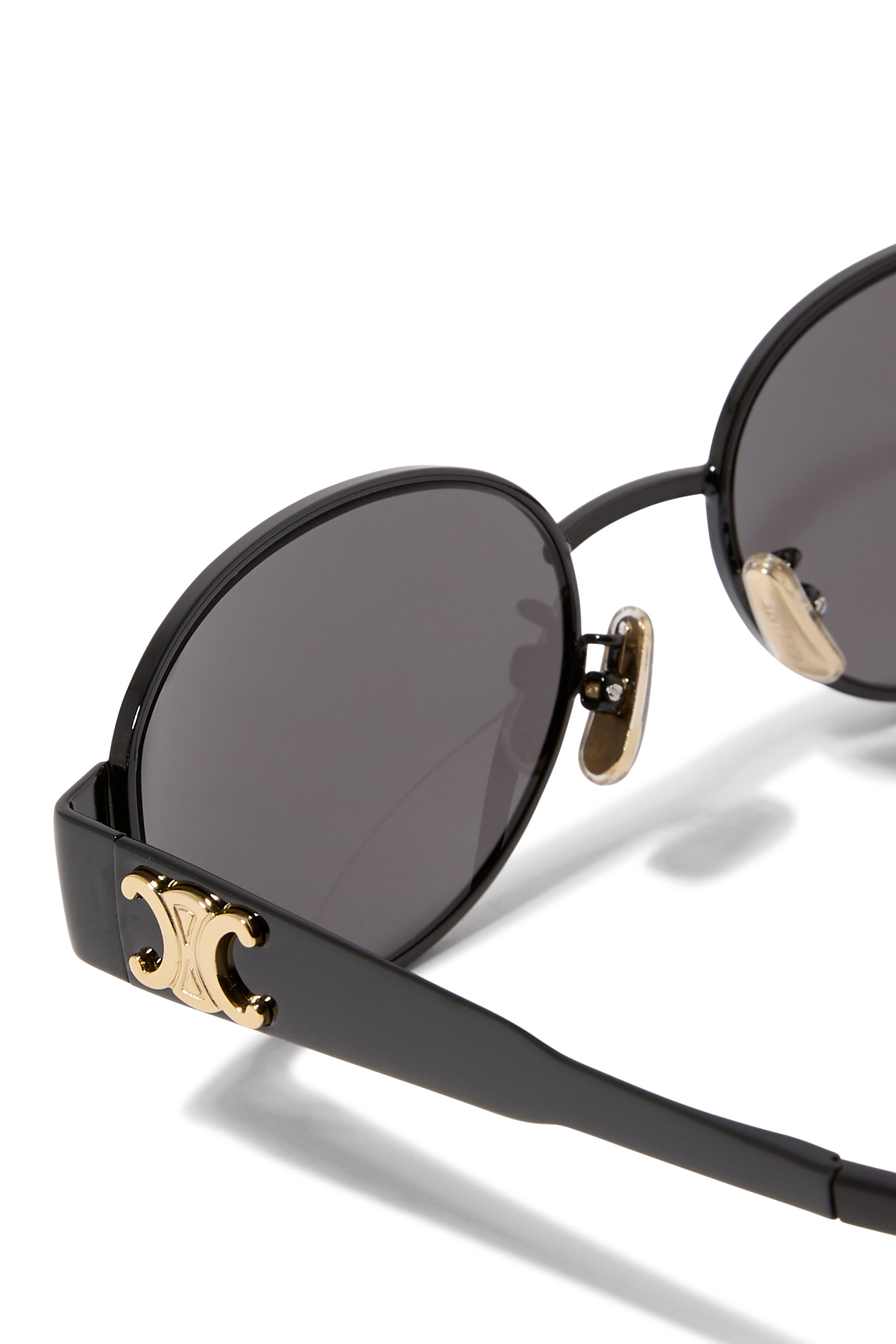 نظارة شمسية 01 بشعار الماركة