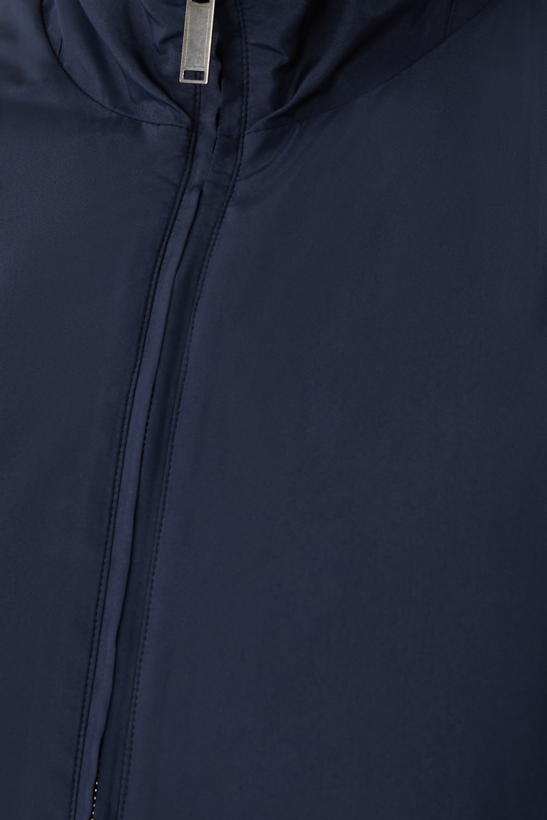 جيليه بلا أكمام بسحاب كامل