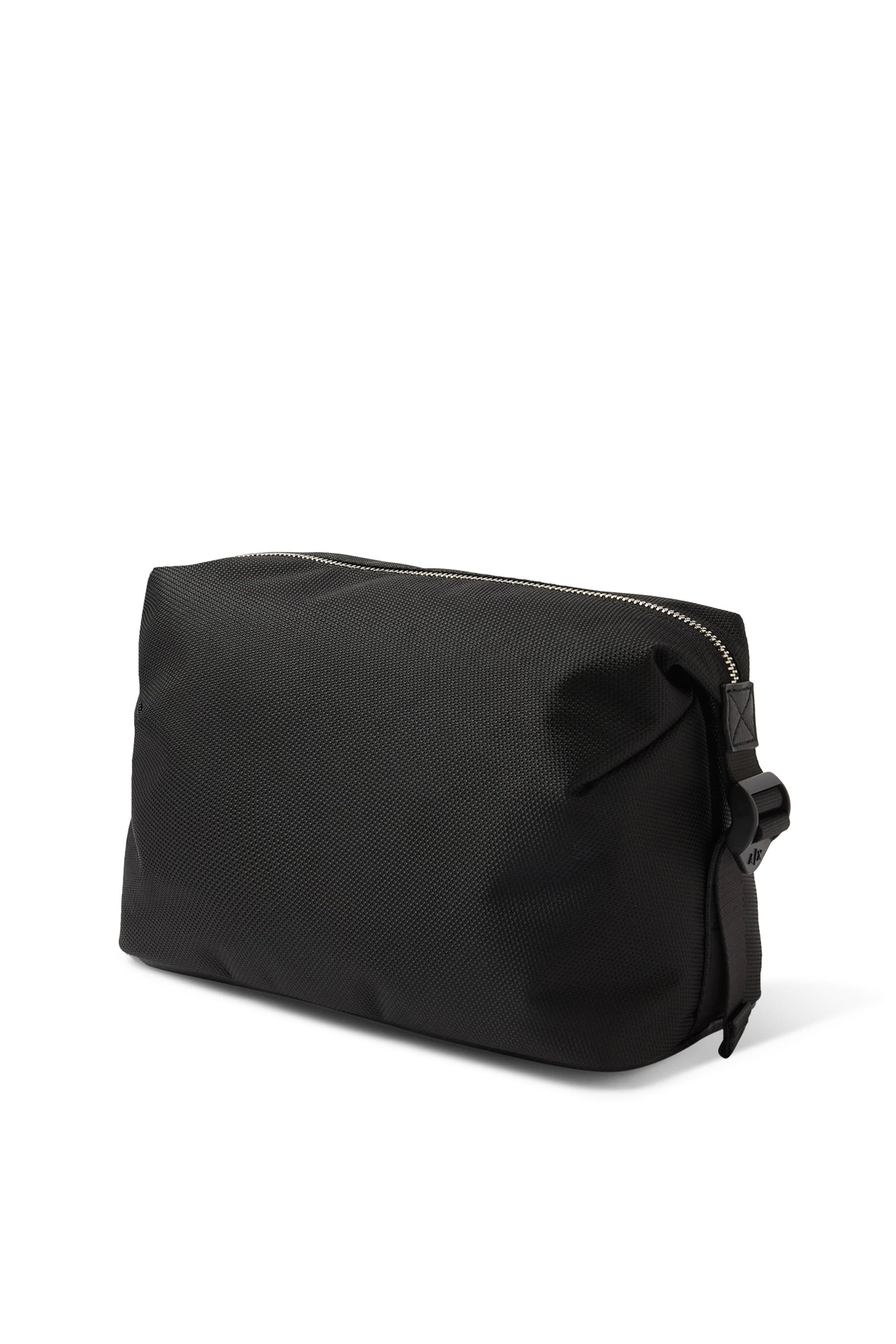 حقيبة مستحضرات العناية الشخصية سينجابور