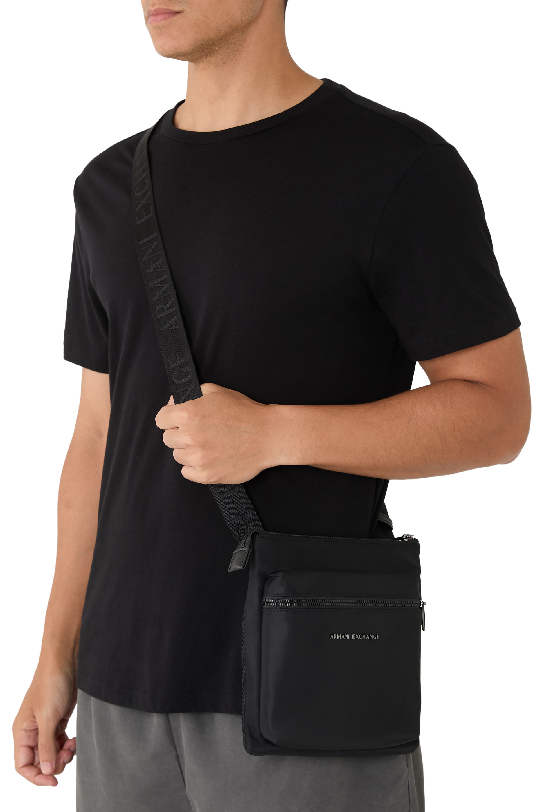 حقيبة كروس بودي كميوتر بسحابين