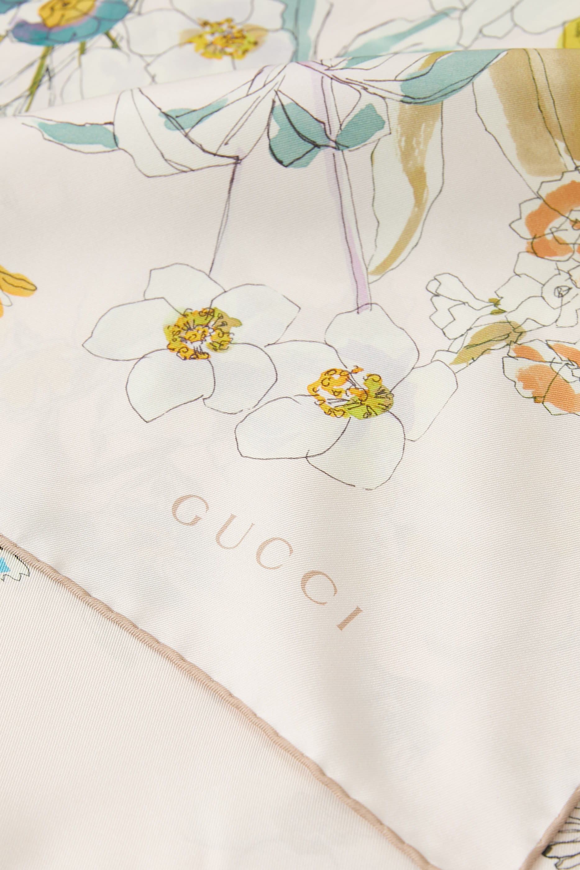 وشاح مربع بنقشة زهور تويل