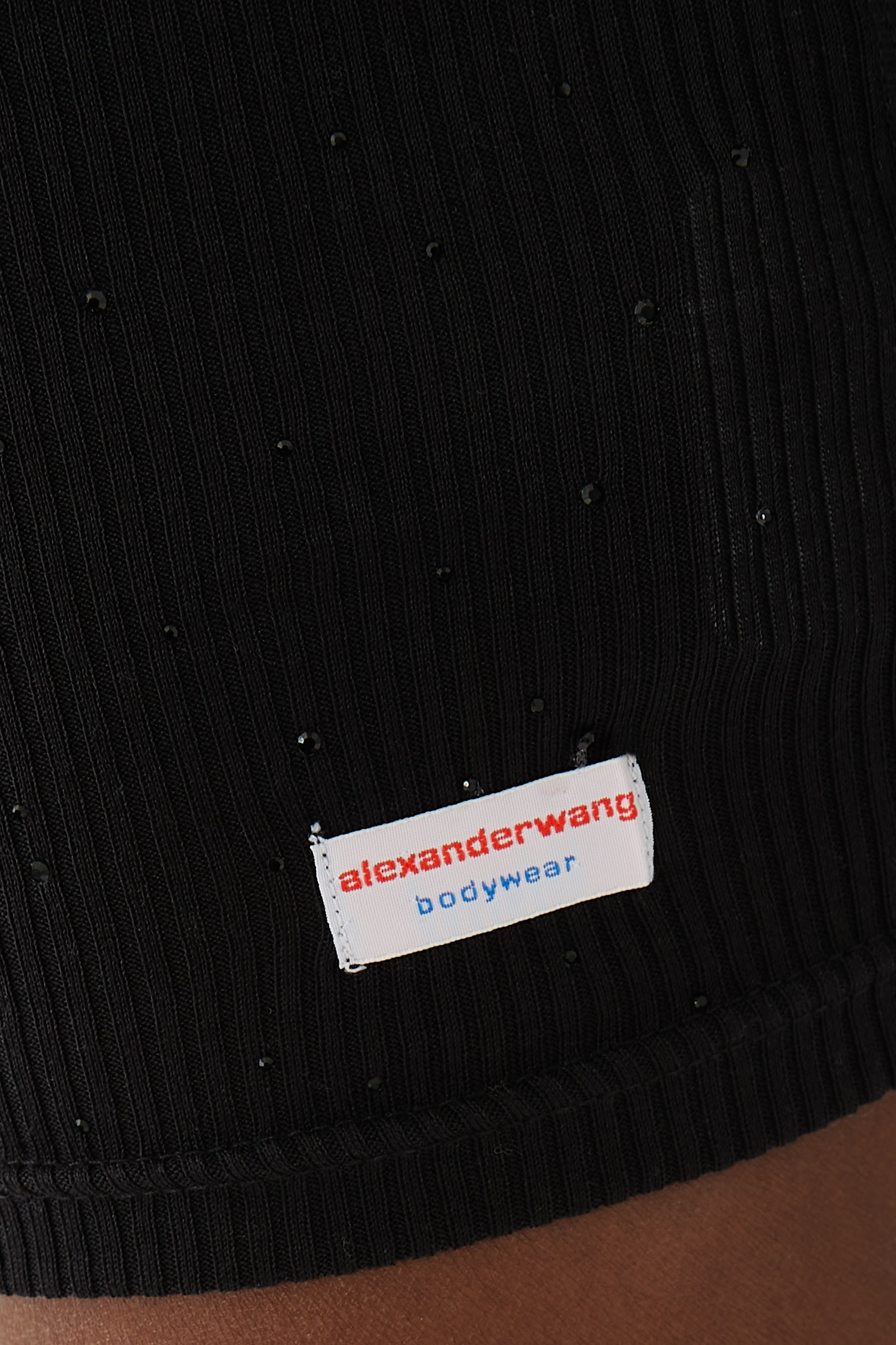 فستان  قصير بأكمام طويلة مرصع بكريستال  مثبت حراريًا