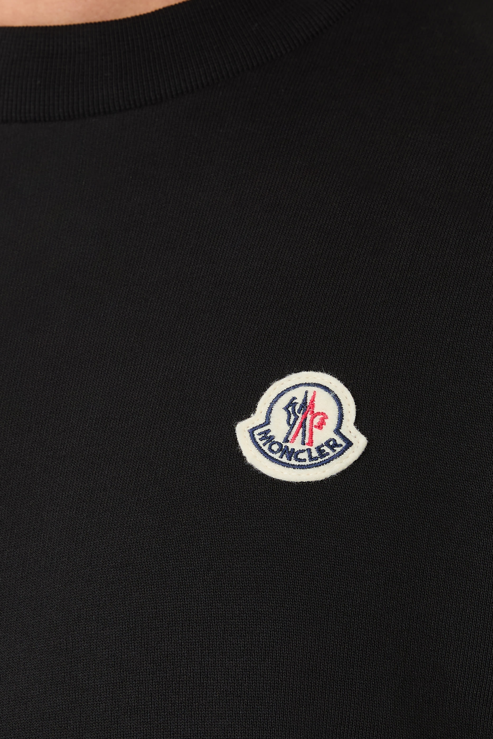 سويت شيرت بملصق شعار الماركة قطن