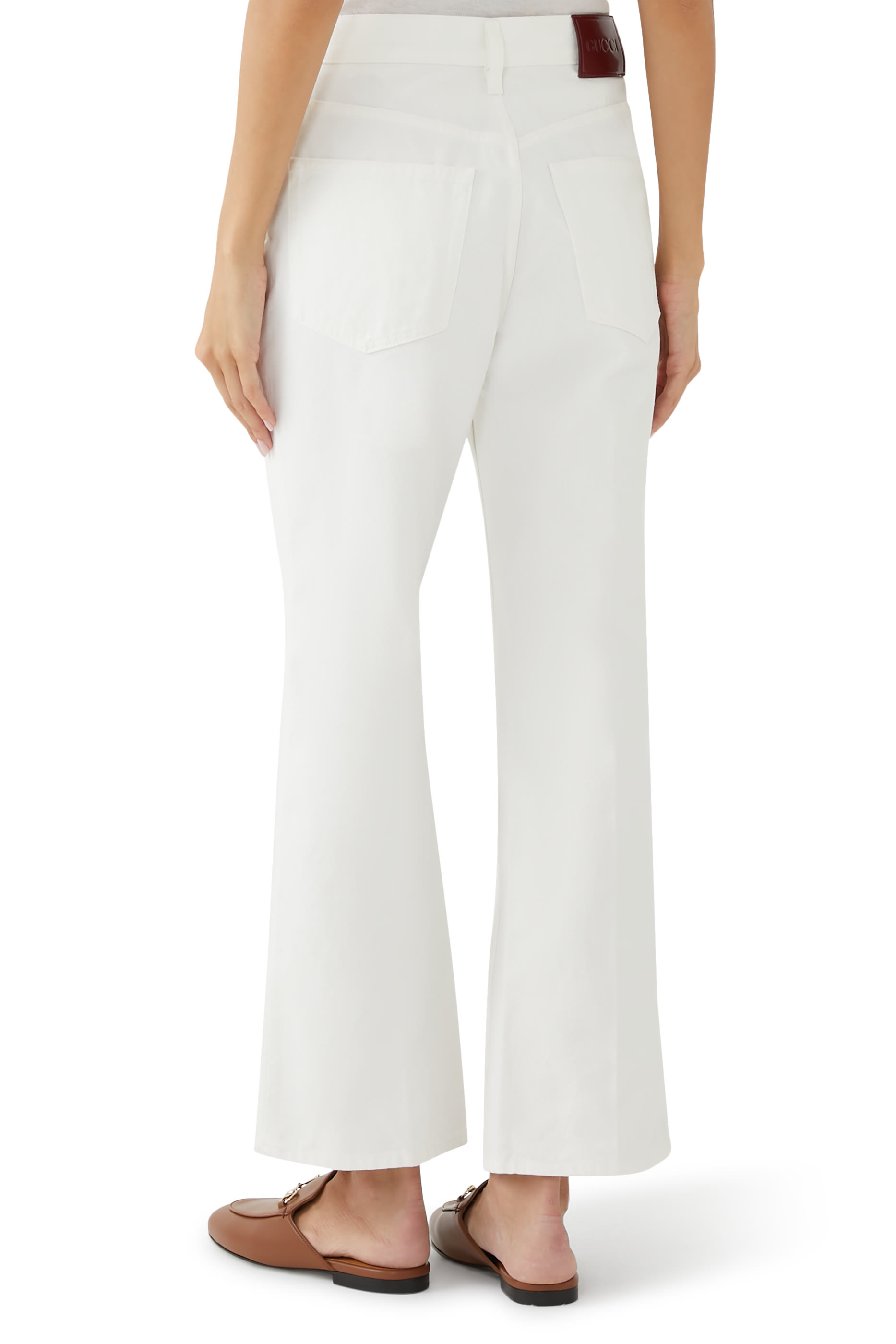 بنطال دنيم بقصة واسعة قصيرة