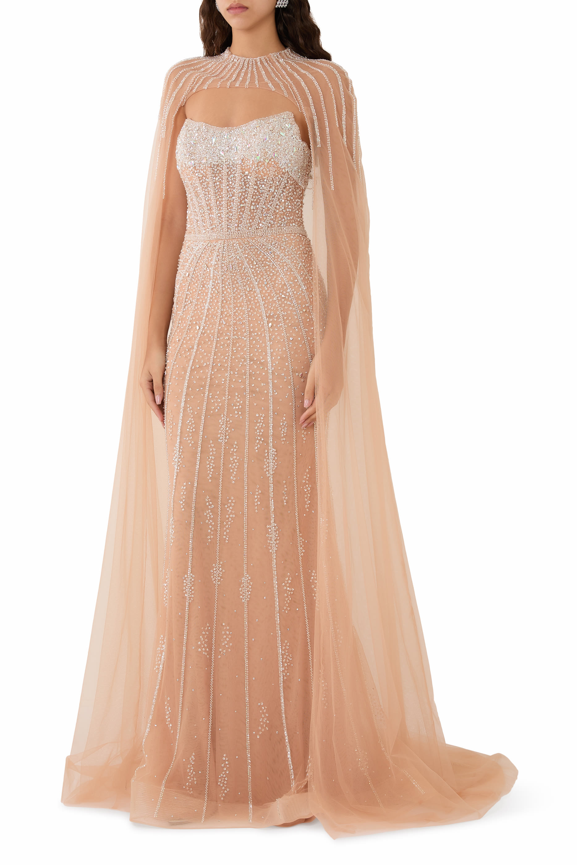 فستان سهرة إليغنت بياقة عالية وكاب وصدرية مزينة بخرز