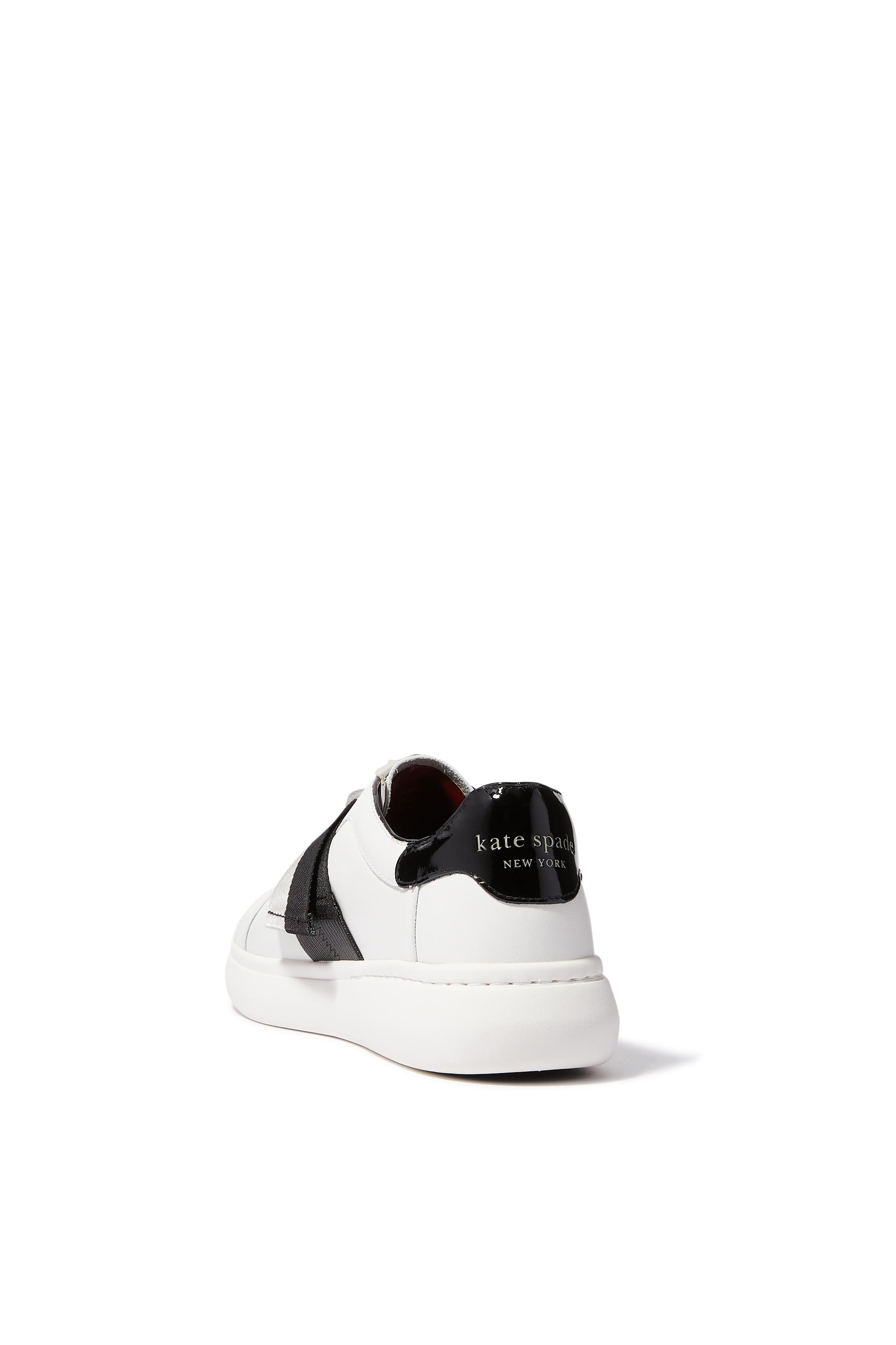 سنيكرز ليكسي