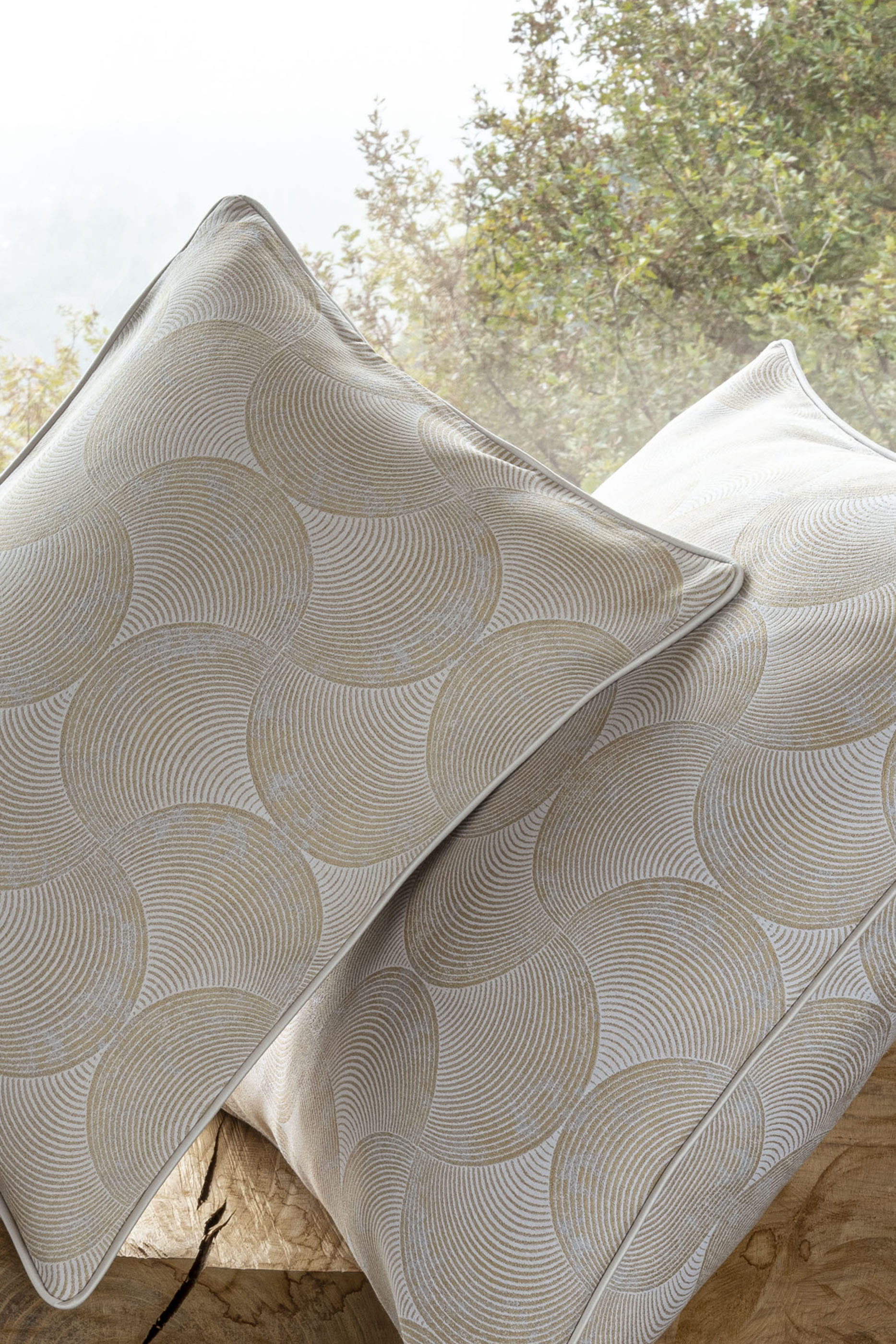 غطاء وسادة كافيار