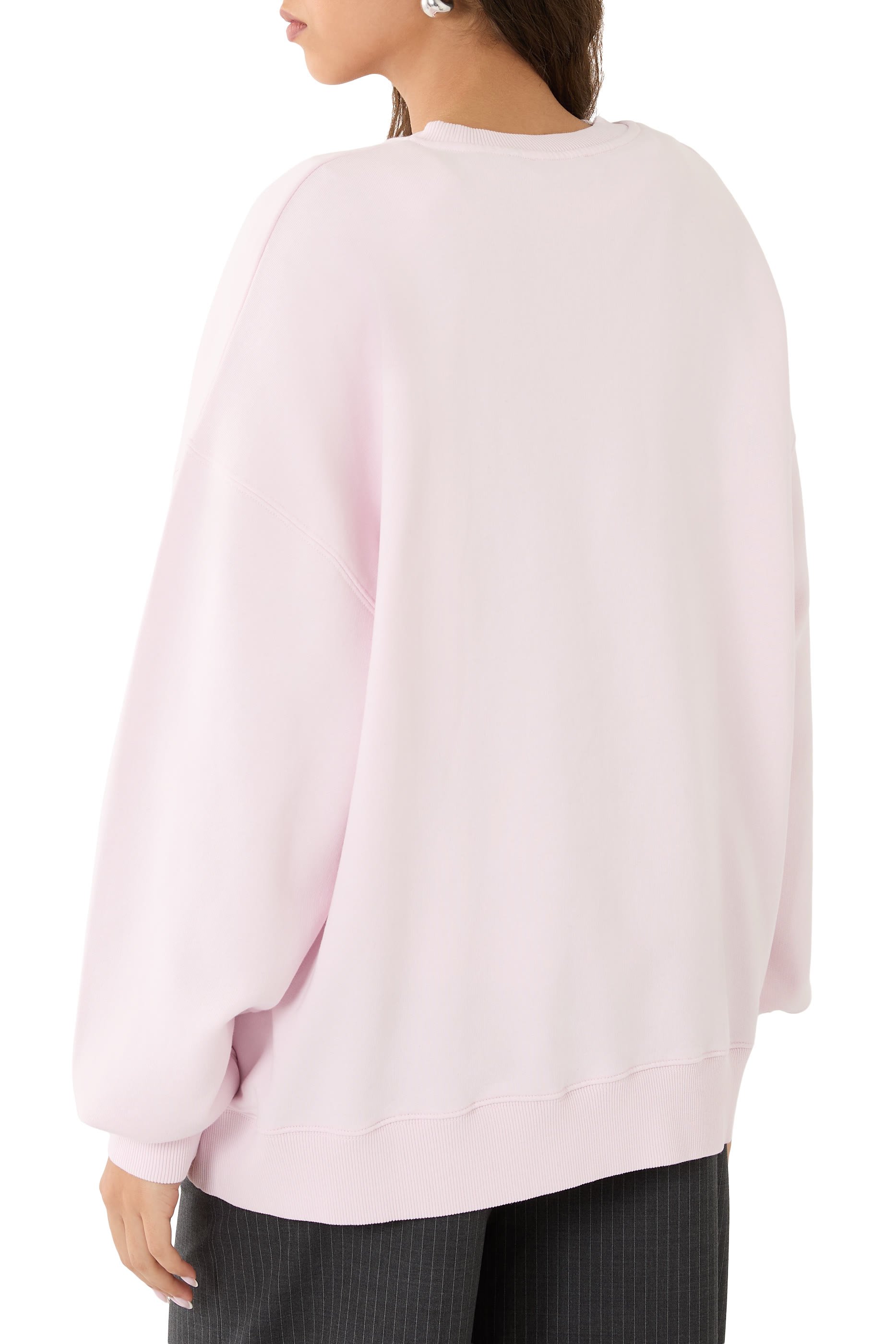 سويت شيرت بياقة ضيقة قماش ثقيل