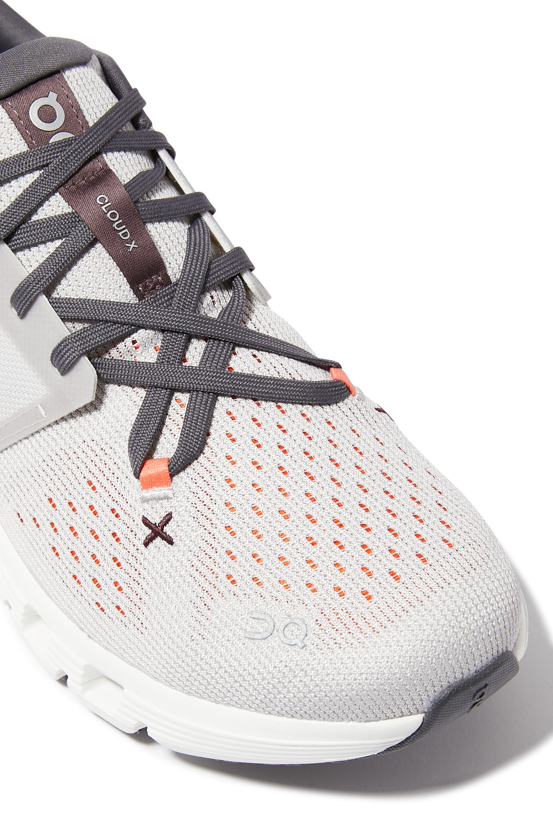 سنيكرز كلاود اكس 4 للرجال