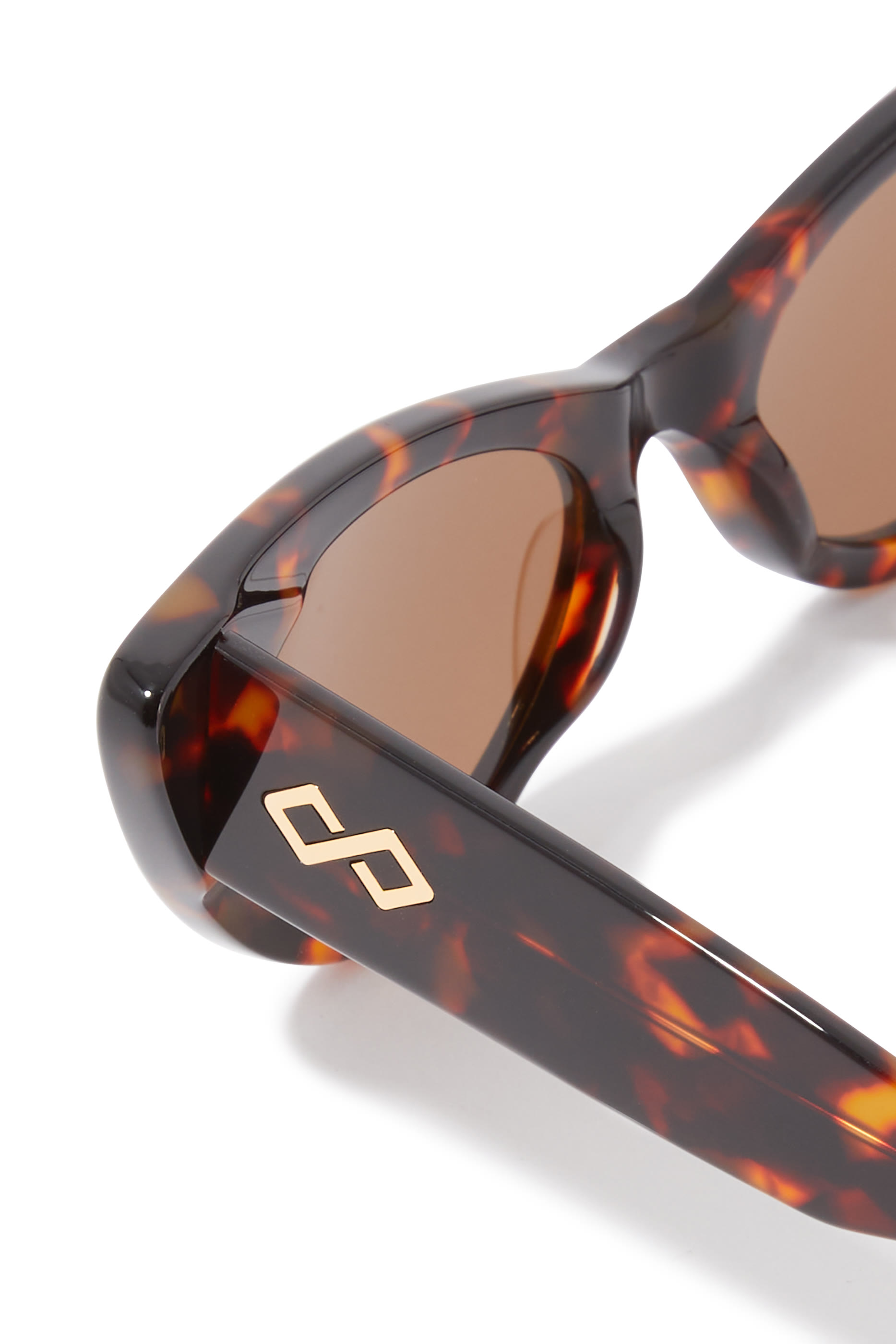 نظارة شمسية سيينا