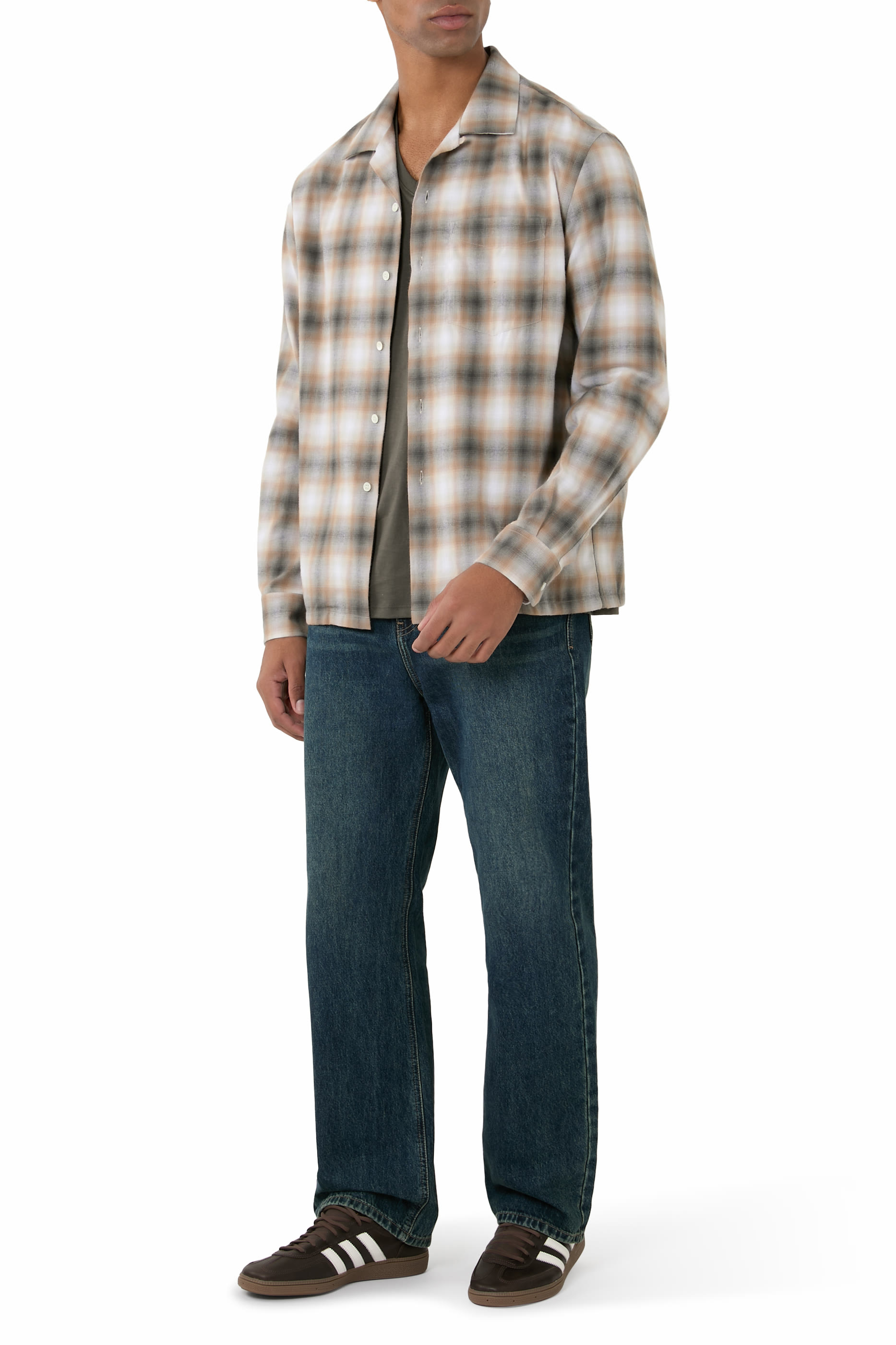 حذاء هاندبول سبيزيال