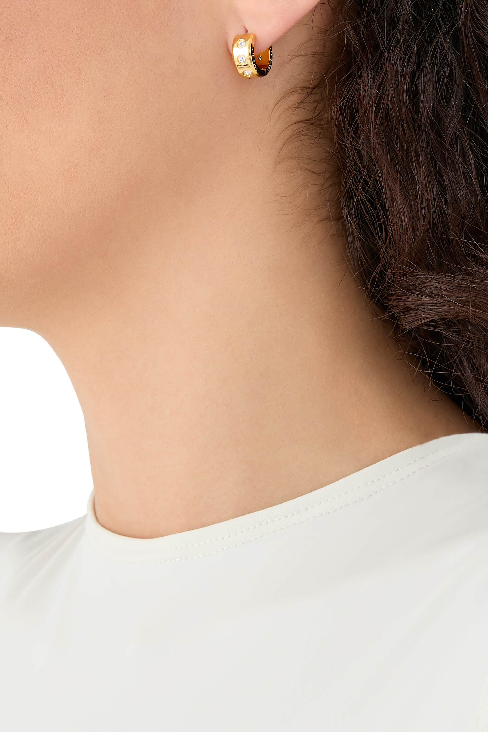 أقراط هاجي ست ان ستون بتصميم سميك