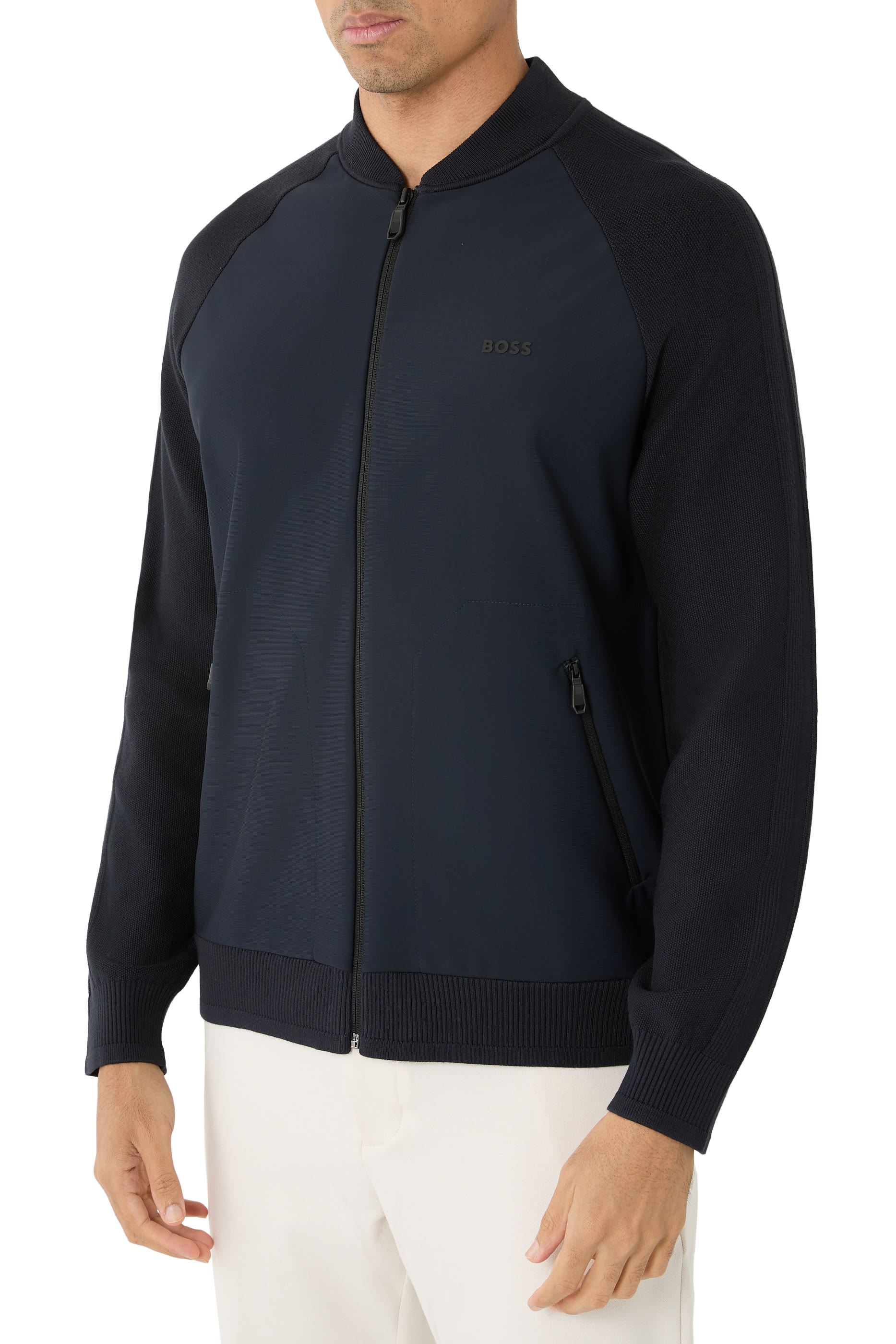 كارديغان بقصة عادية