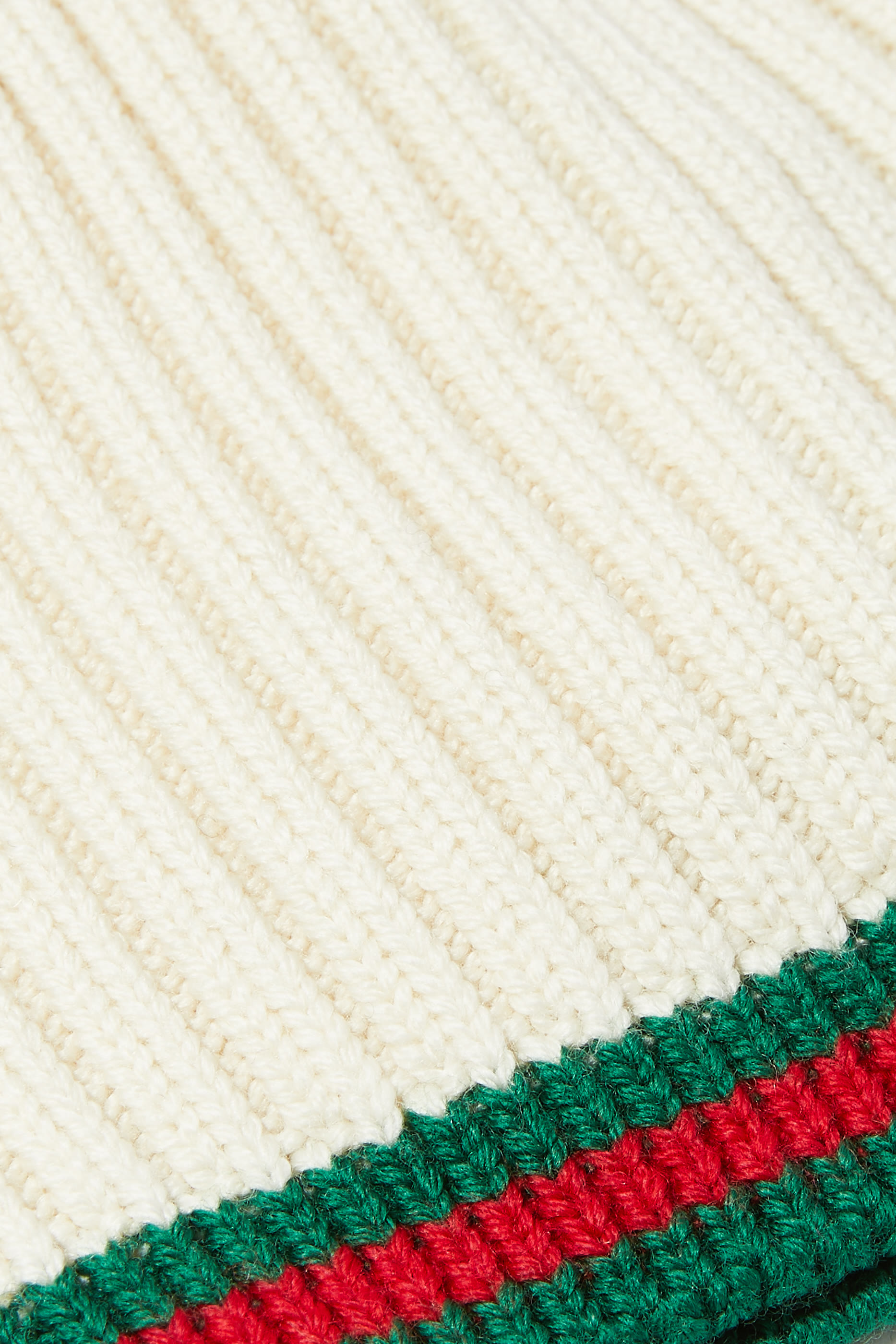 قبعة صوف للأطفال