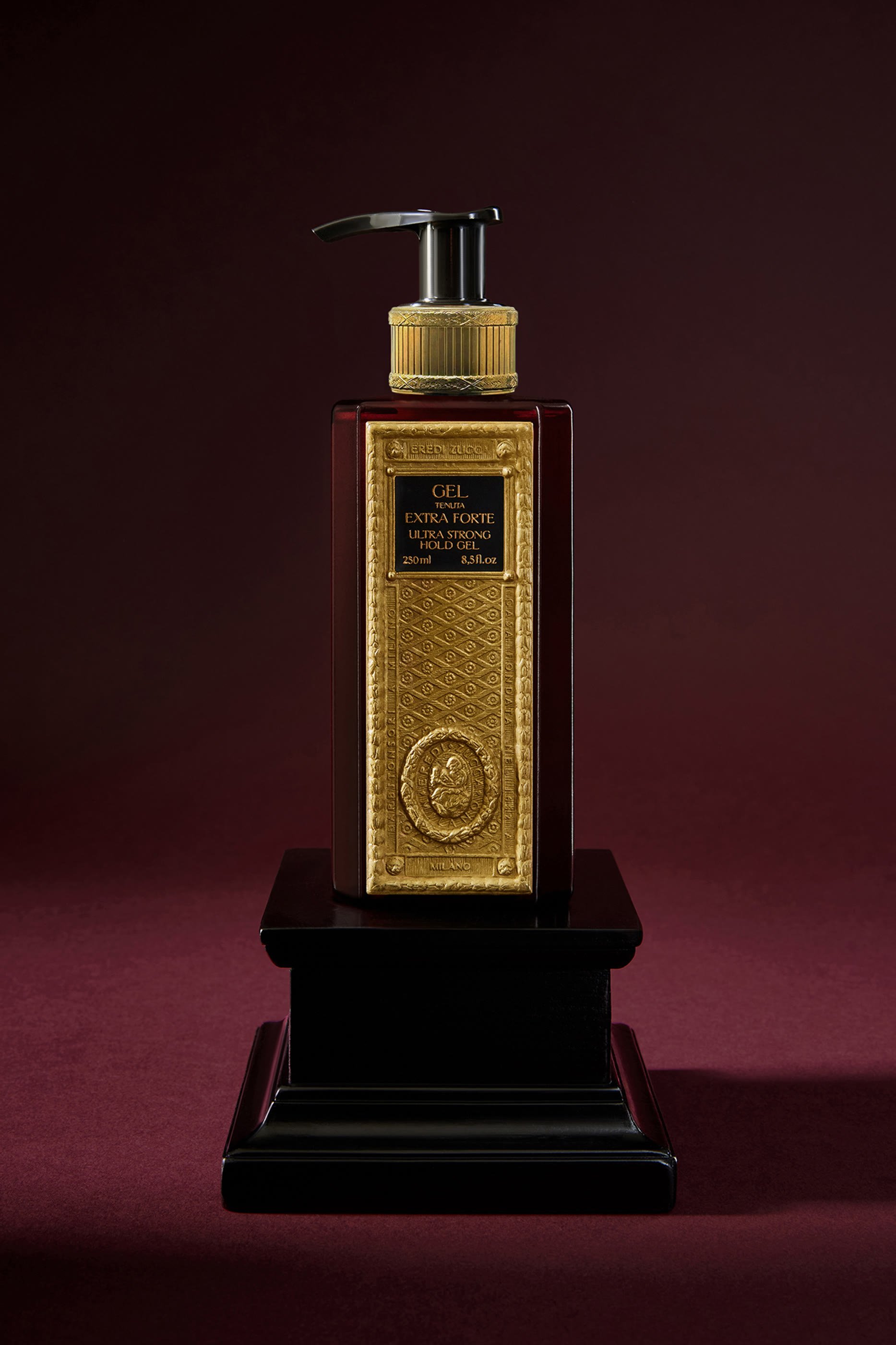 موزع جل الترا سترونج هولد