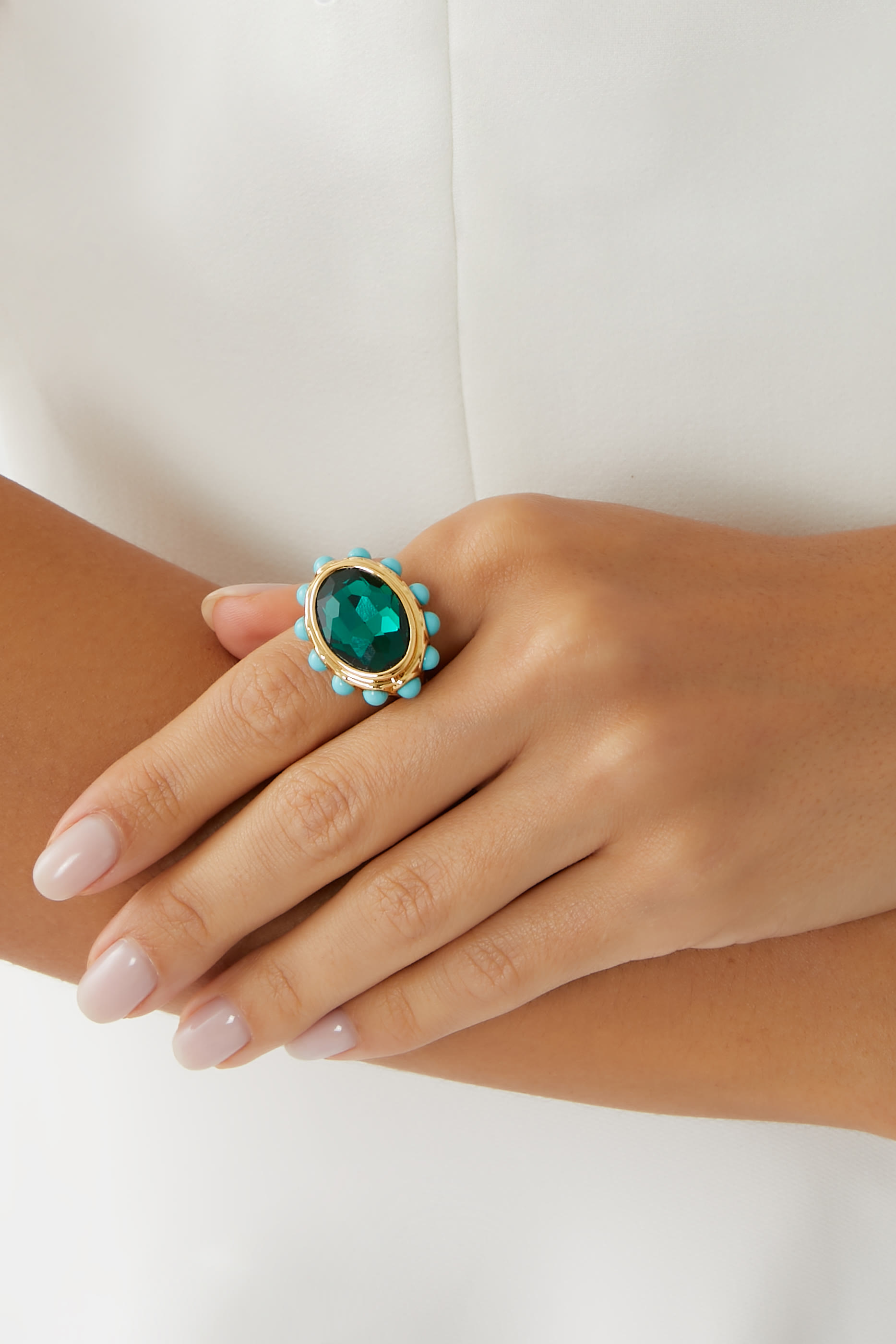 خاتم كوكتيل بيضوي صغير، نحاس وكريستال