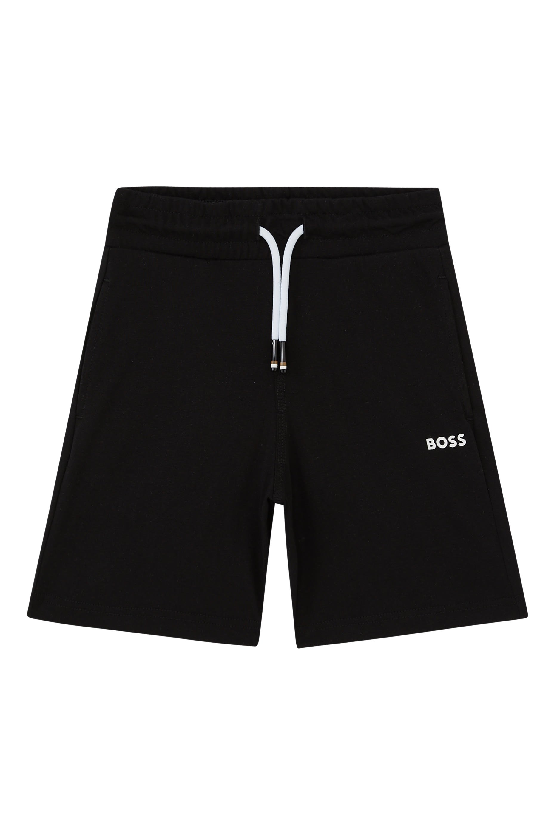 طقم شورت وتيشيرت بطبعات شعار الماركة للأطفال