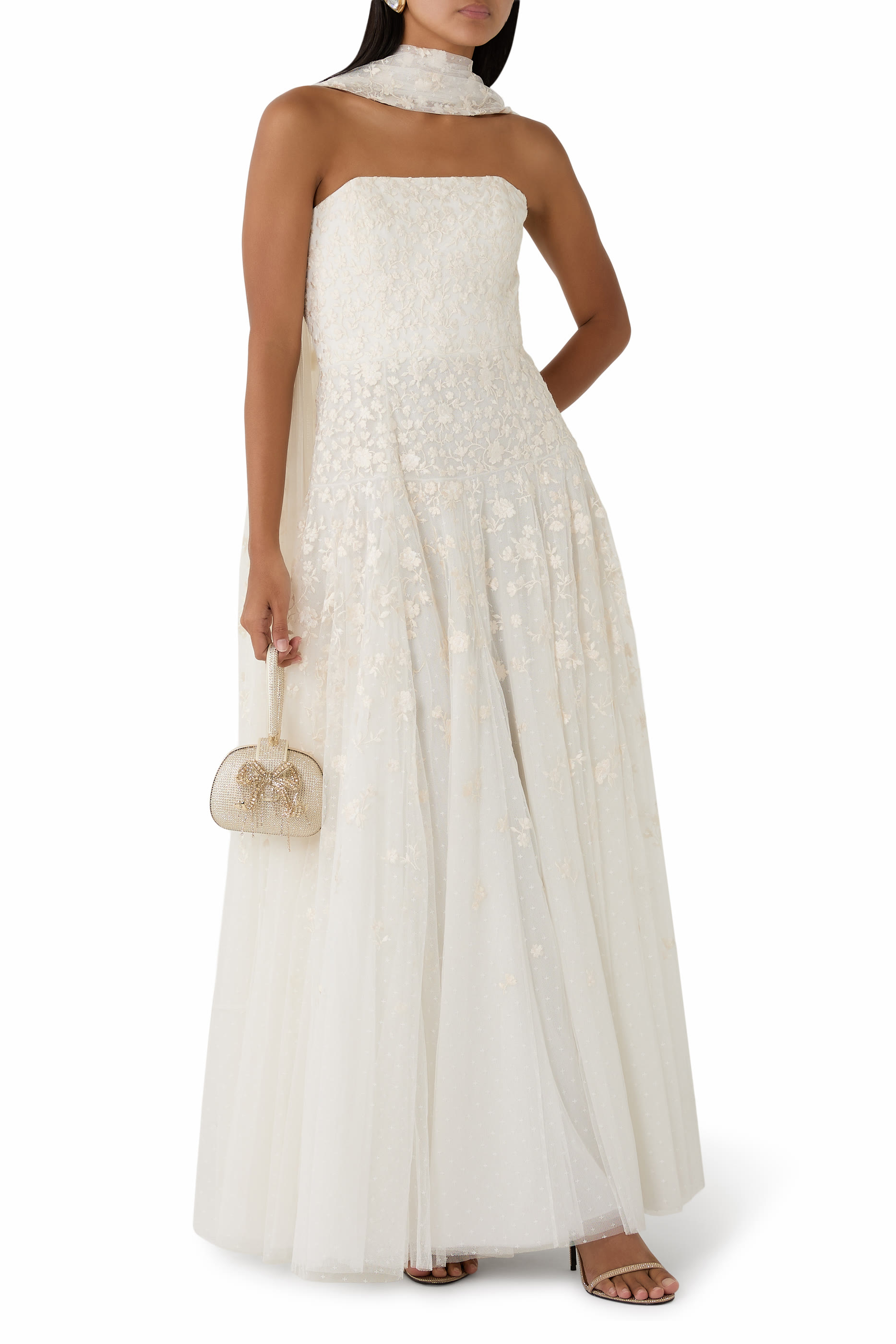 فستان سهرة ليا ديتسي بلا حمالات بكاب