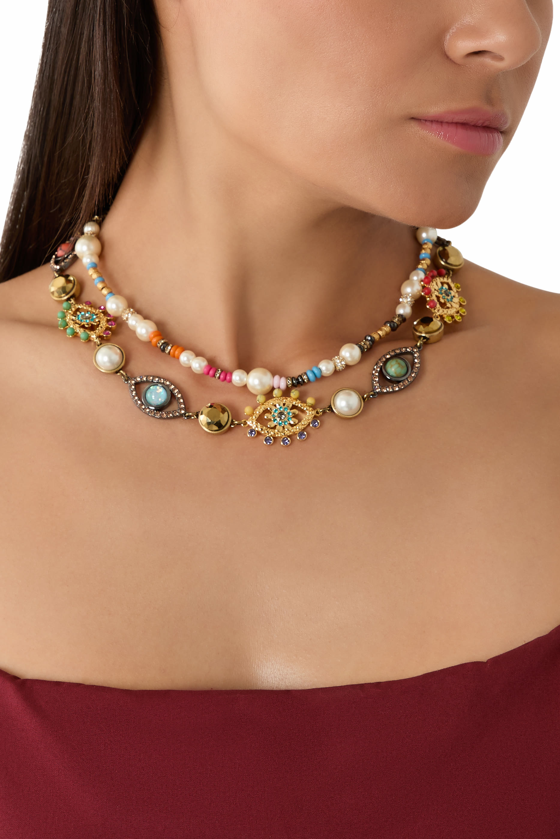 قلادة بطبقتين وحلي بتصميم عين حسود