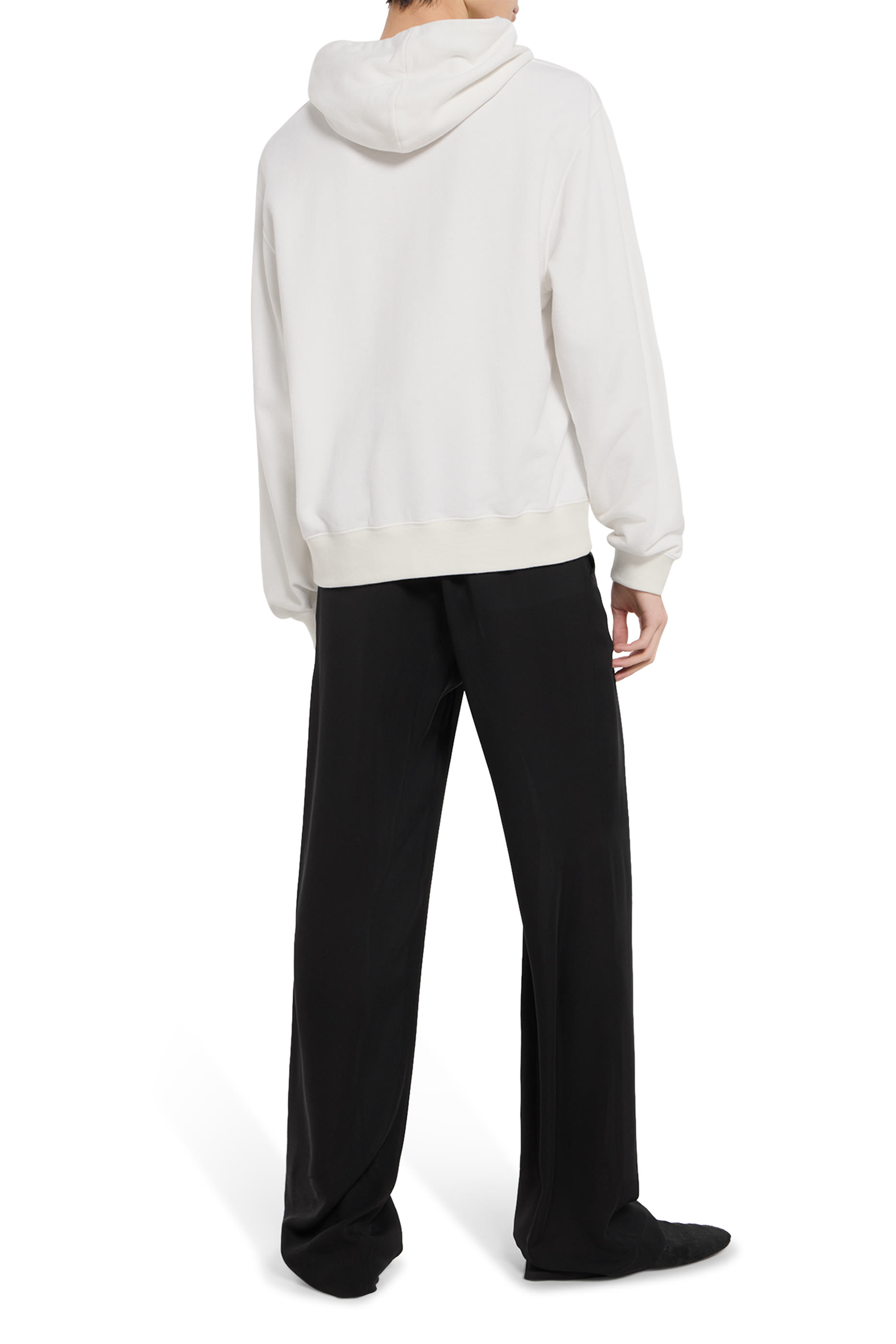 سويت شيرت بتطريز كريست