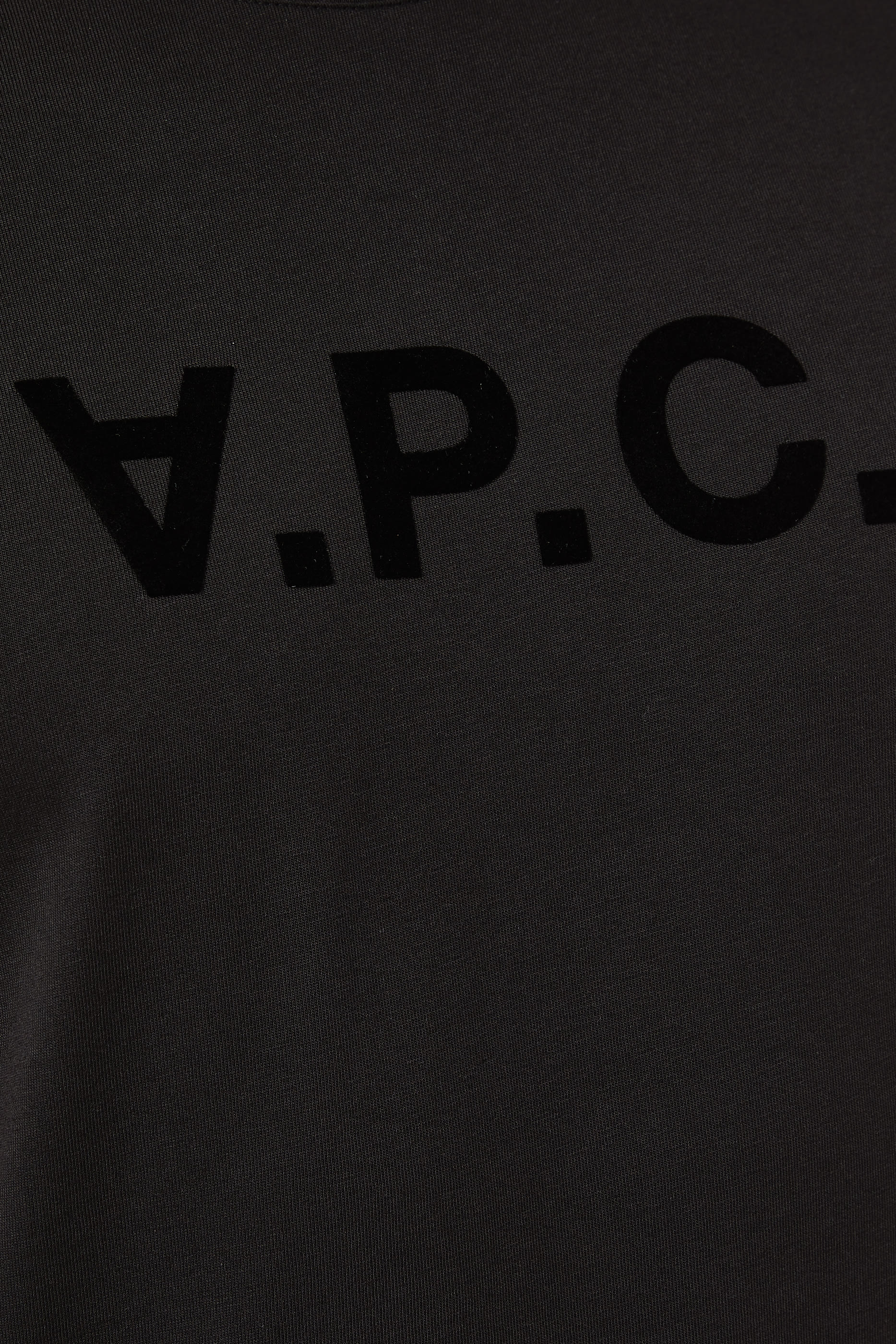 تيشيرت قطن بشعار الماركة