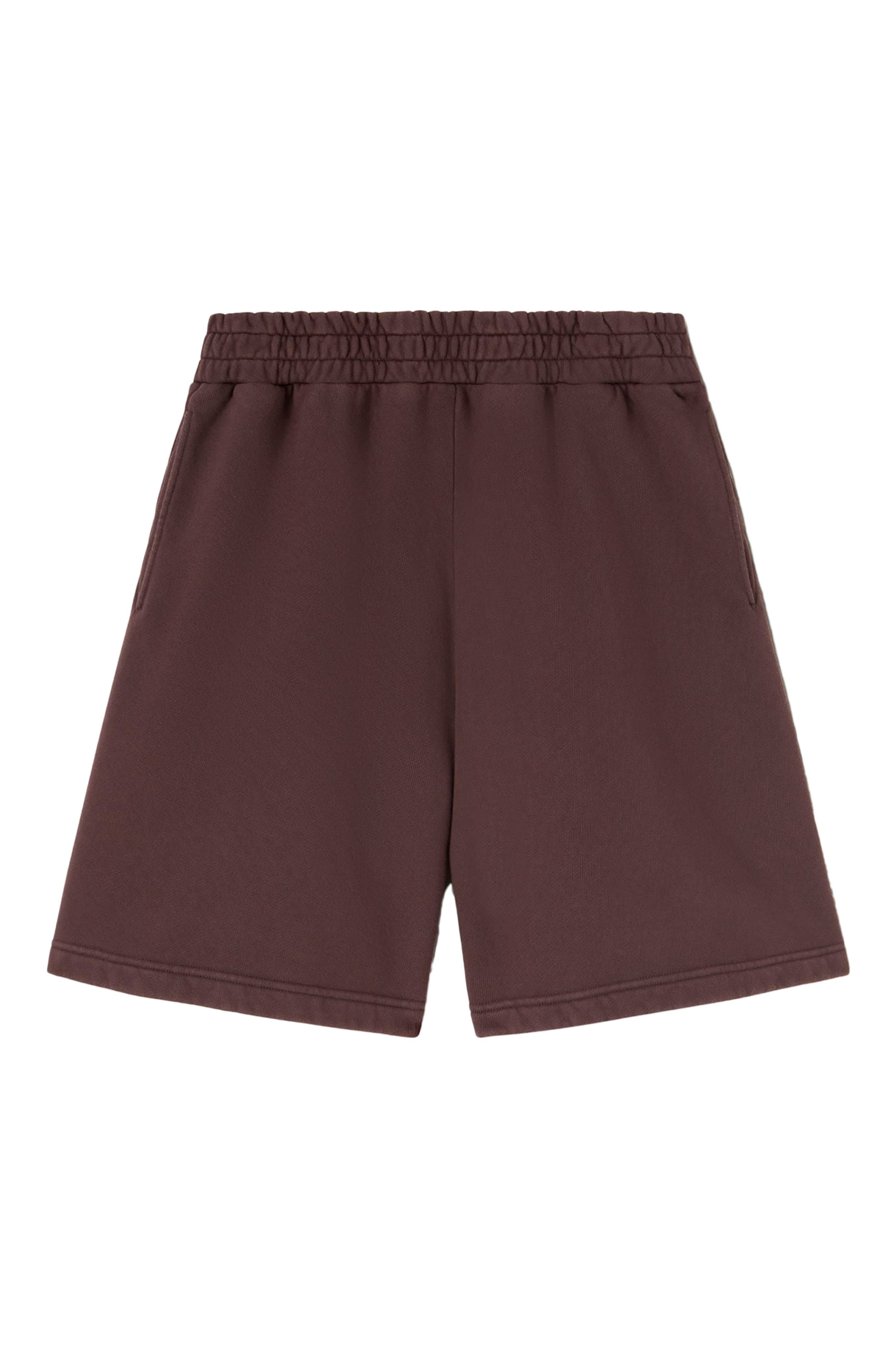 شورت رياضي بتصميم جامعي