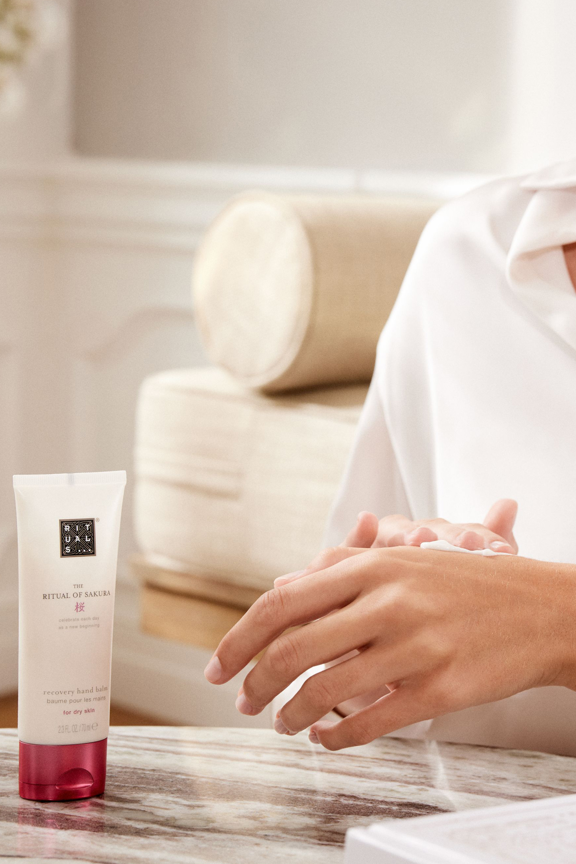 مرطب اليدين ذا ريتوال اوف ساكورا، 70 ملل