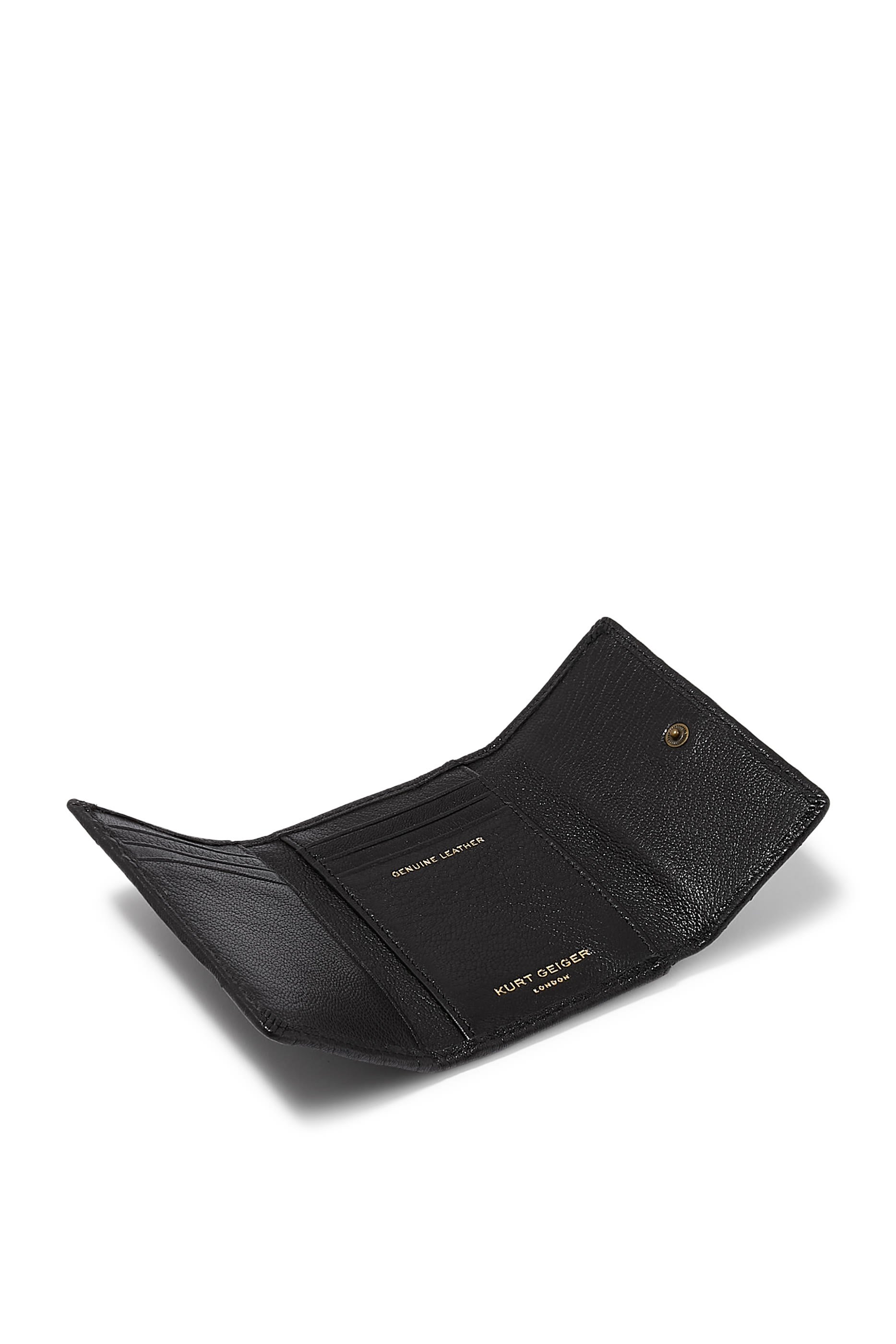 حافظة بطاقات بيمليكو بغطاء قلاب