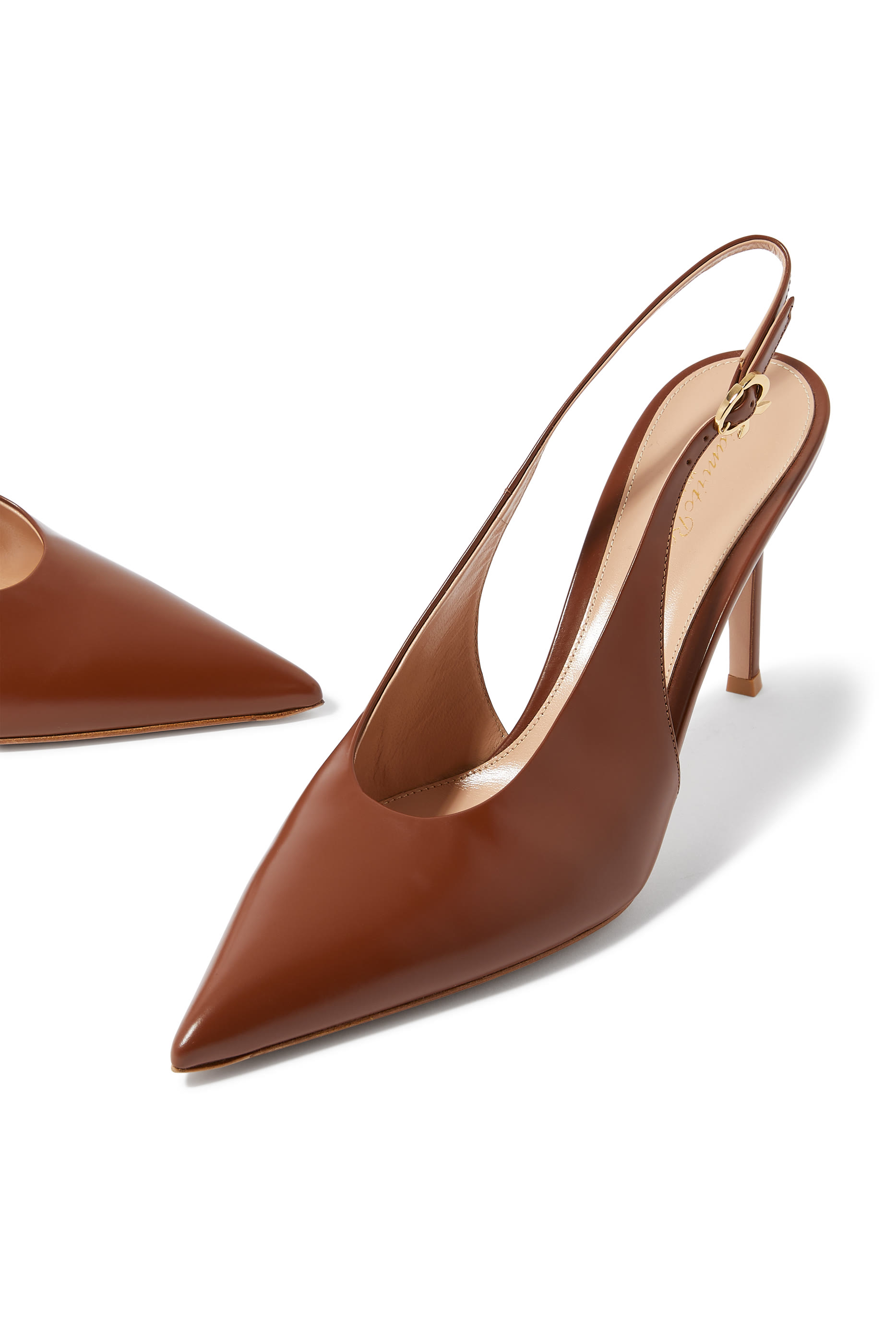 حذاء روبي 85 مفتوح من الخلف بسير خلفي