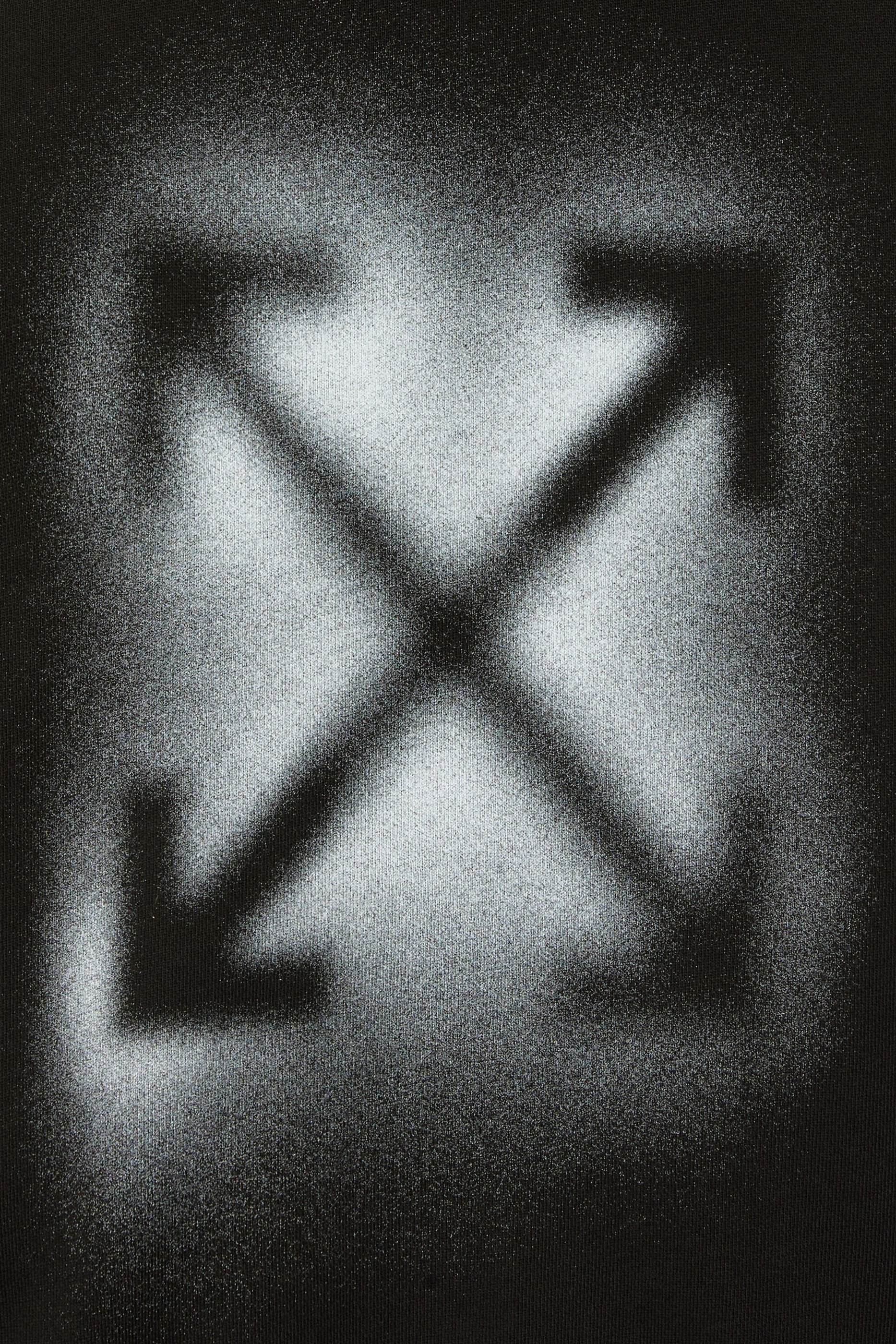 هودي بنقشة شعار الماركة بطلاء بالبخاخ للأطفال