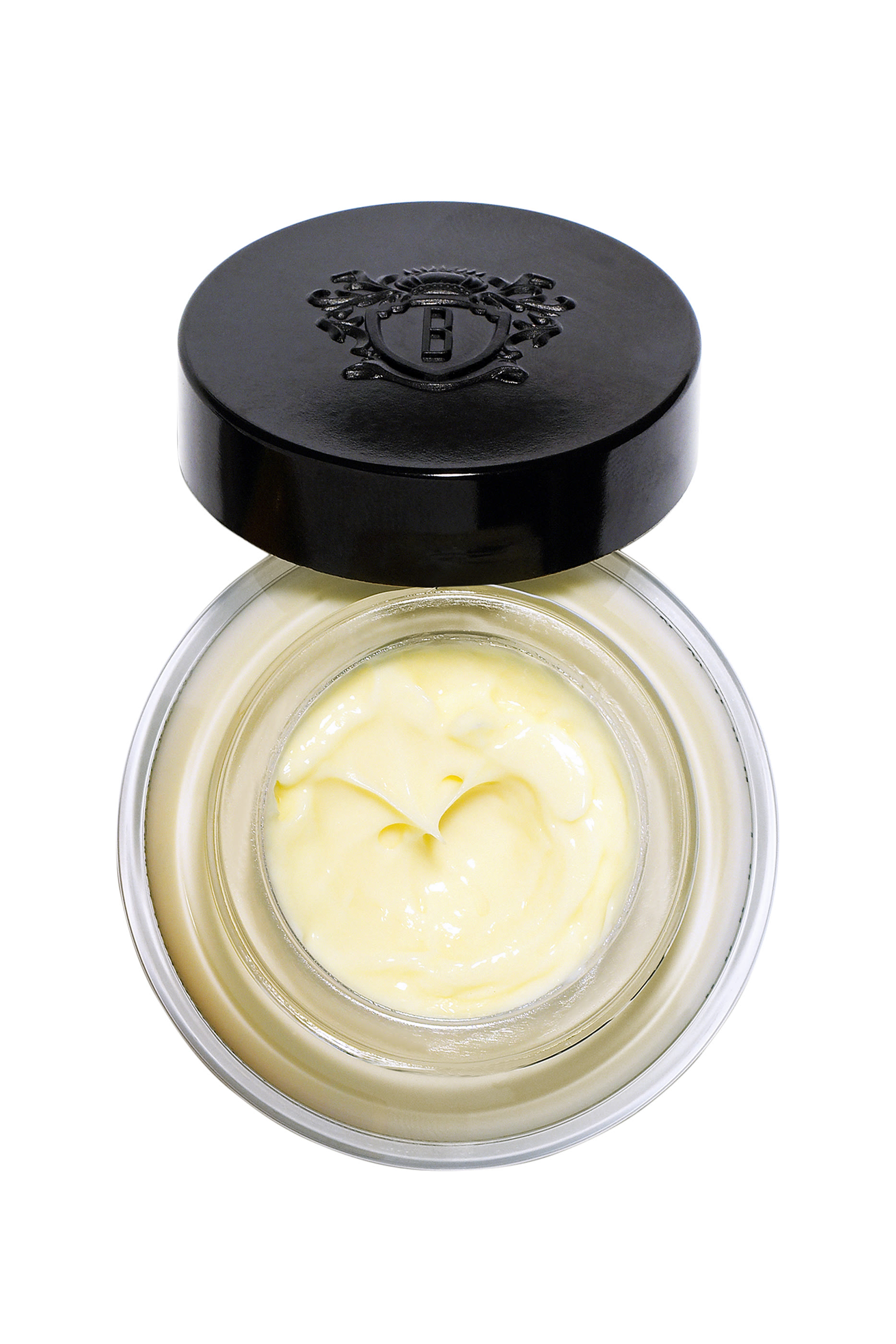 برايمر للوجه غني بالفيتامينات