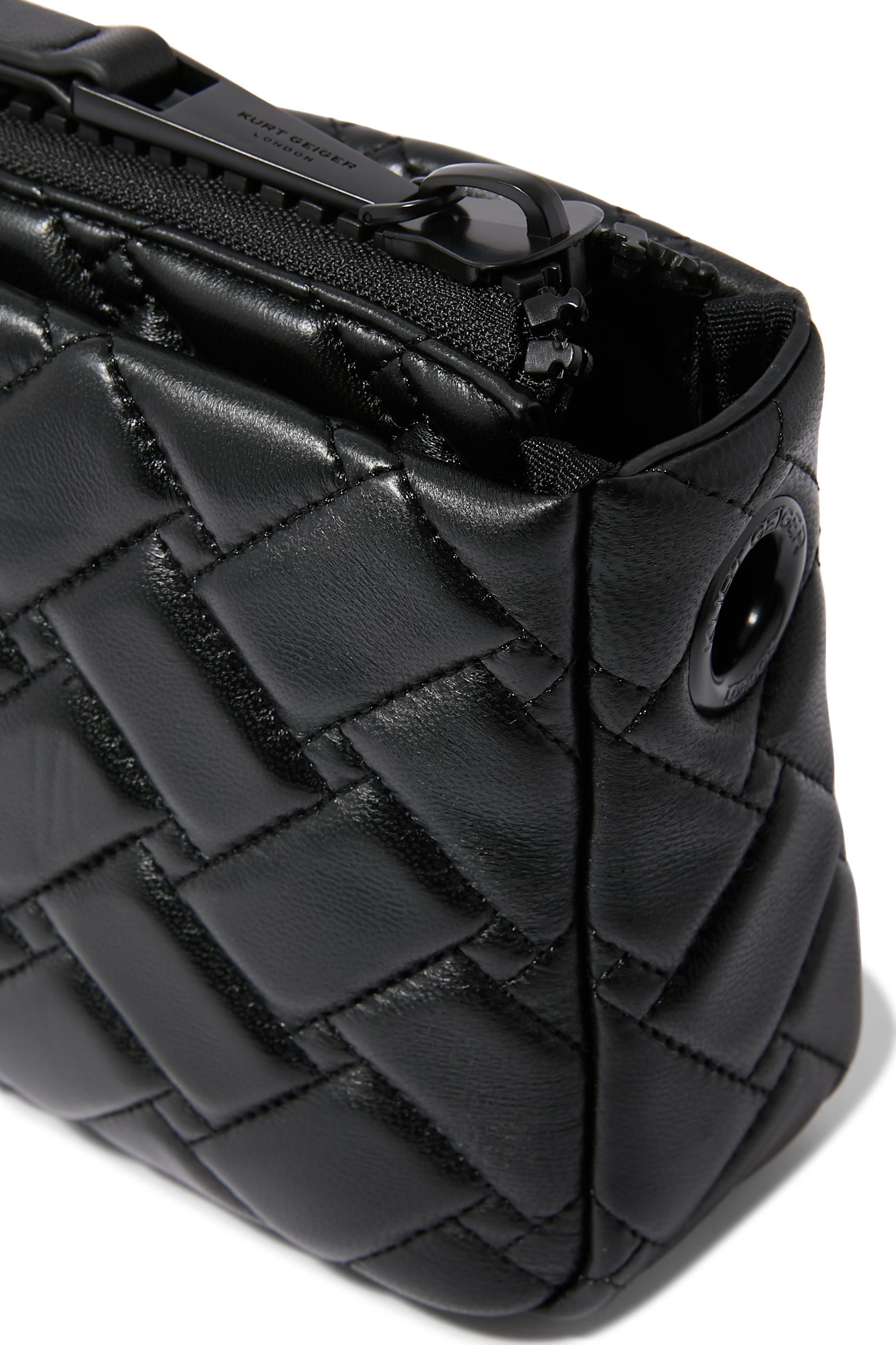 حقيبة كروس بودي كنسينغتون كيرت