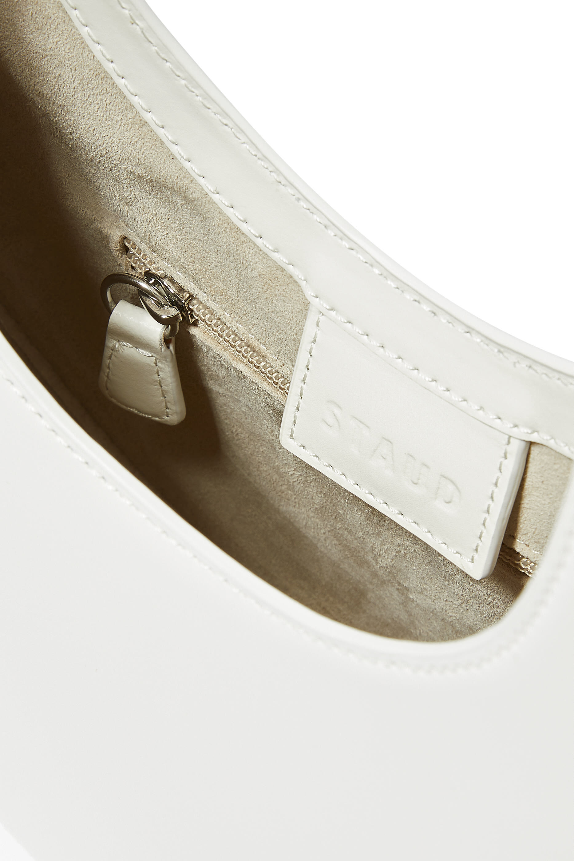 حقيبة يد بتصميم مقوس