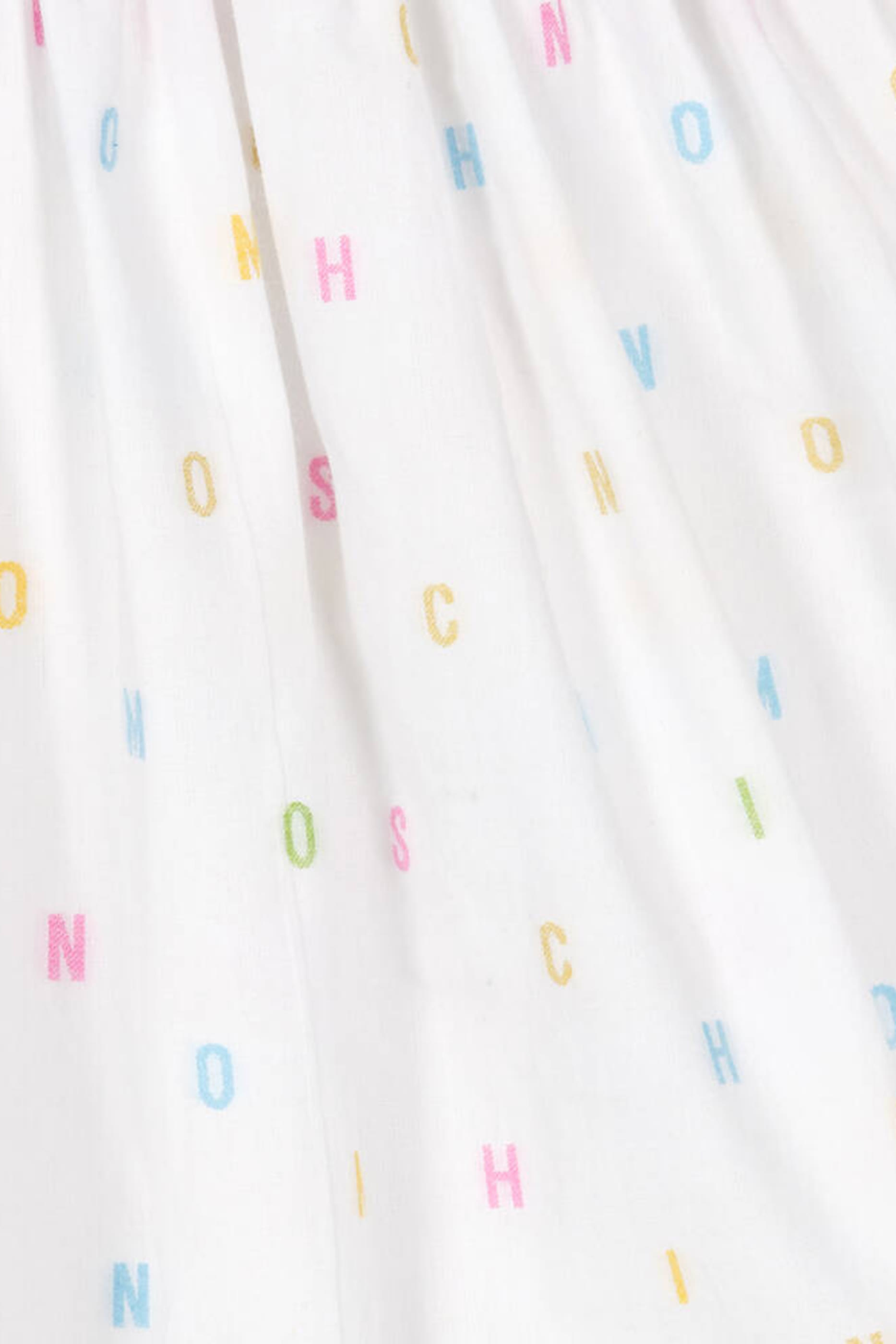 فستان بطبعات شعار الماركة للأطفال