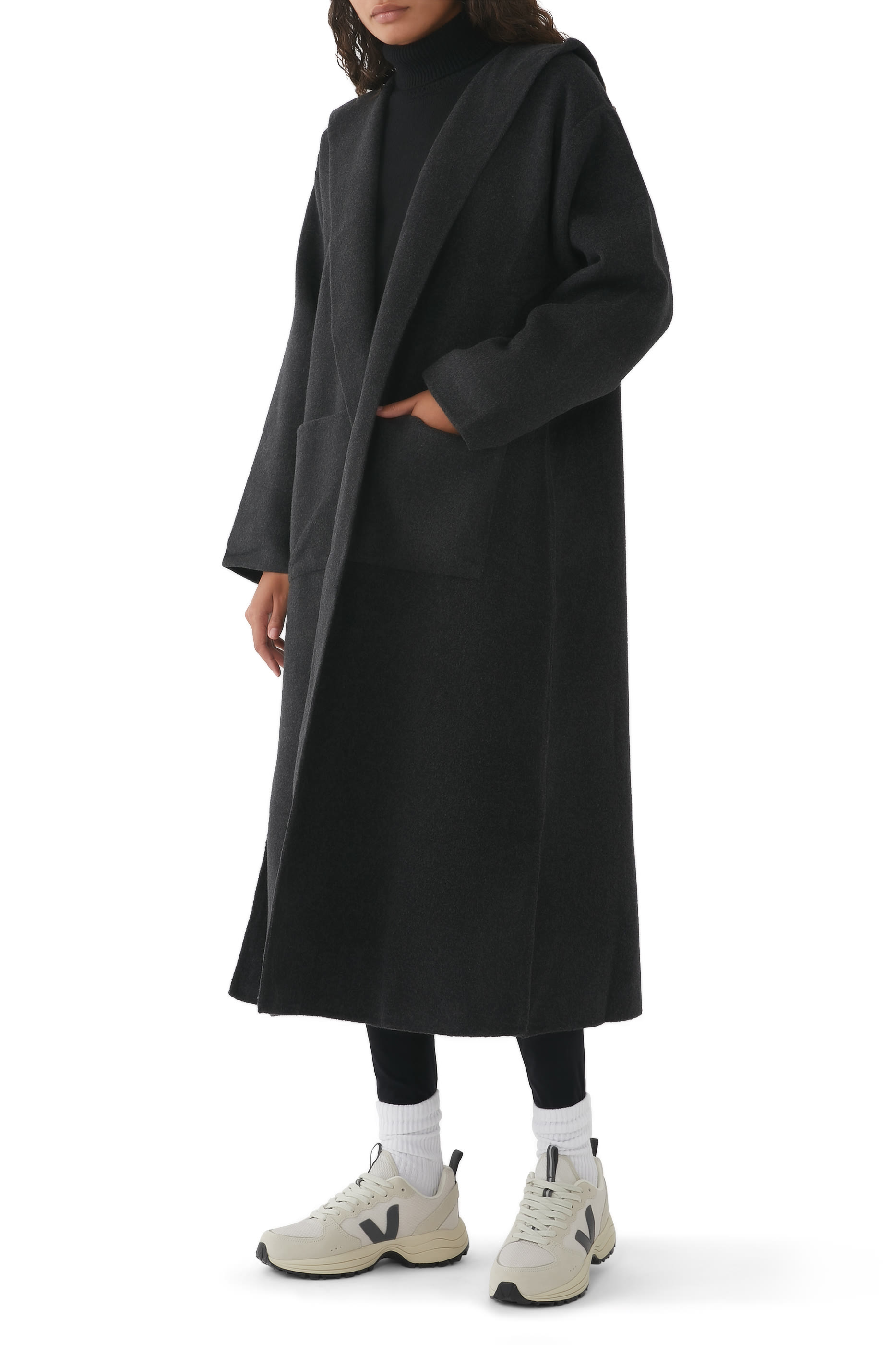 معطف صوف بغطاء رأس