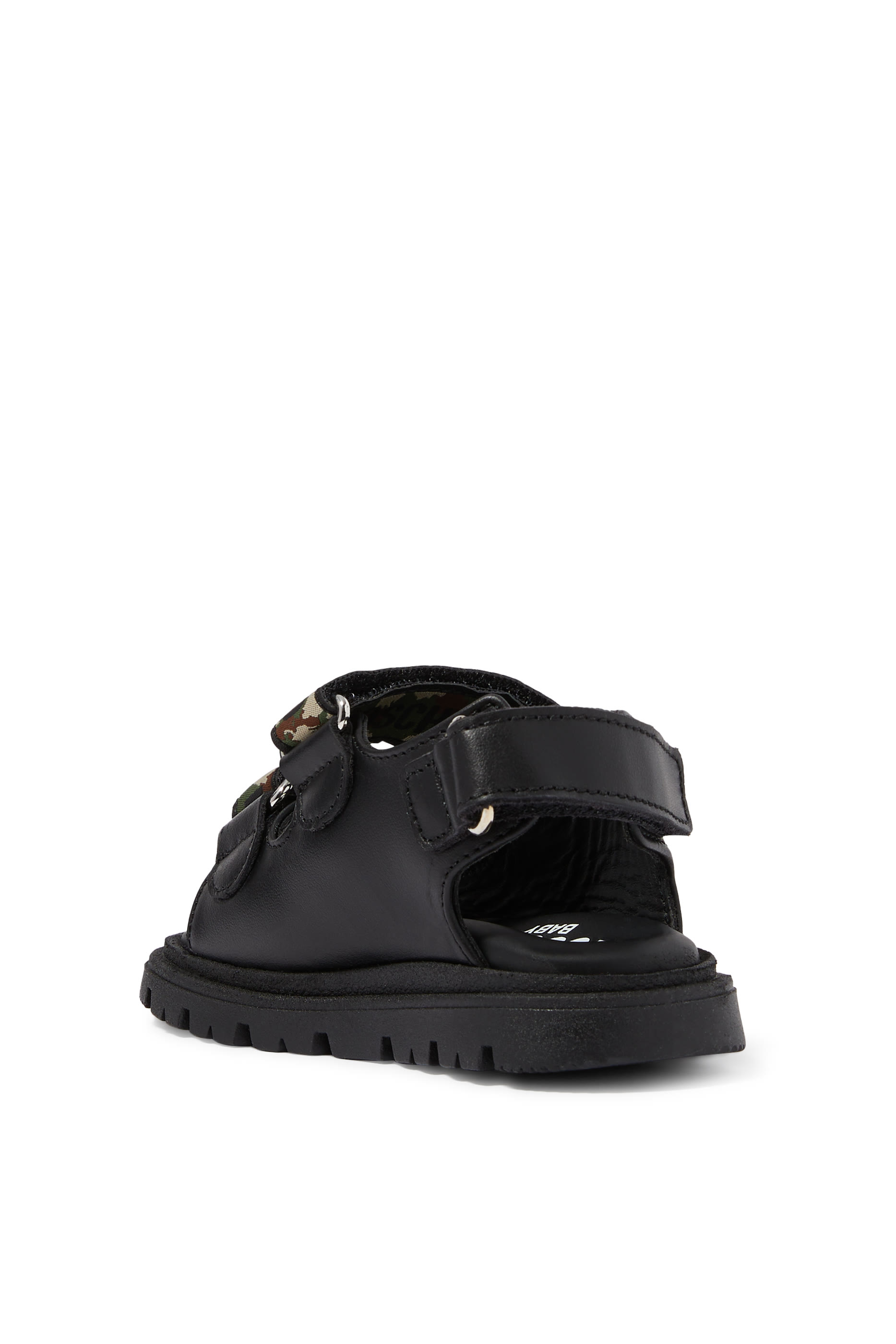 صندل بشعار الماركة جلد للأطفال