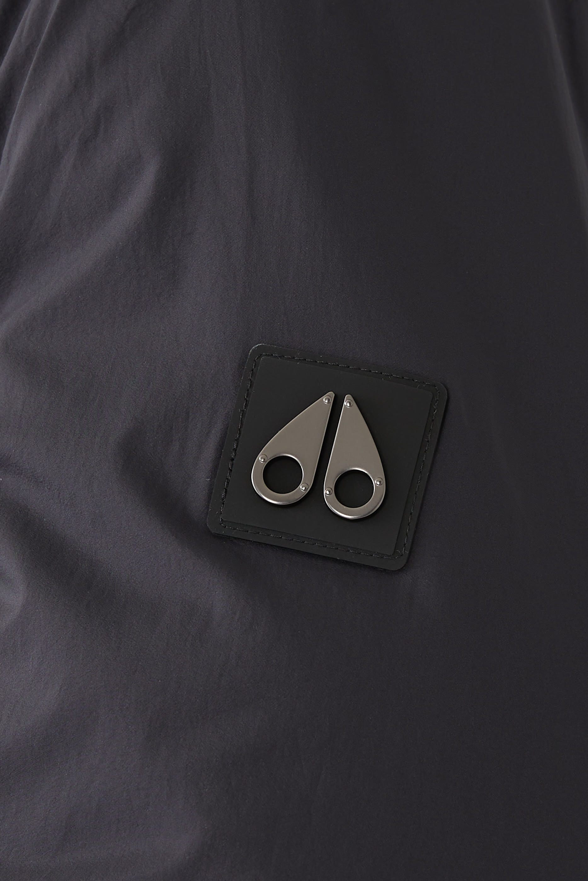 جاكيت آش بتصميم قميص