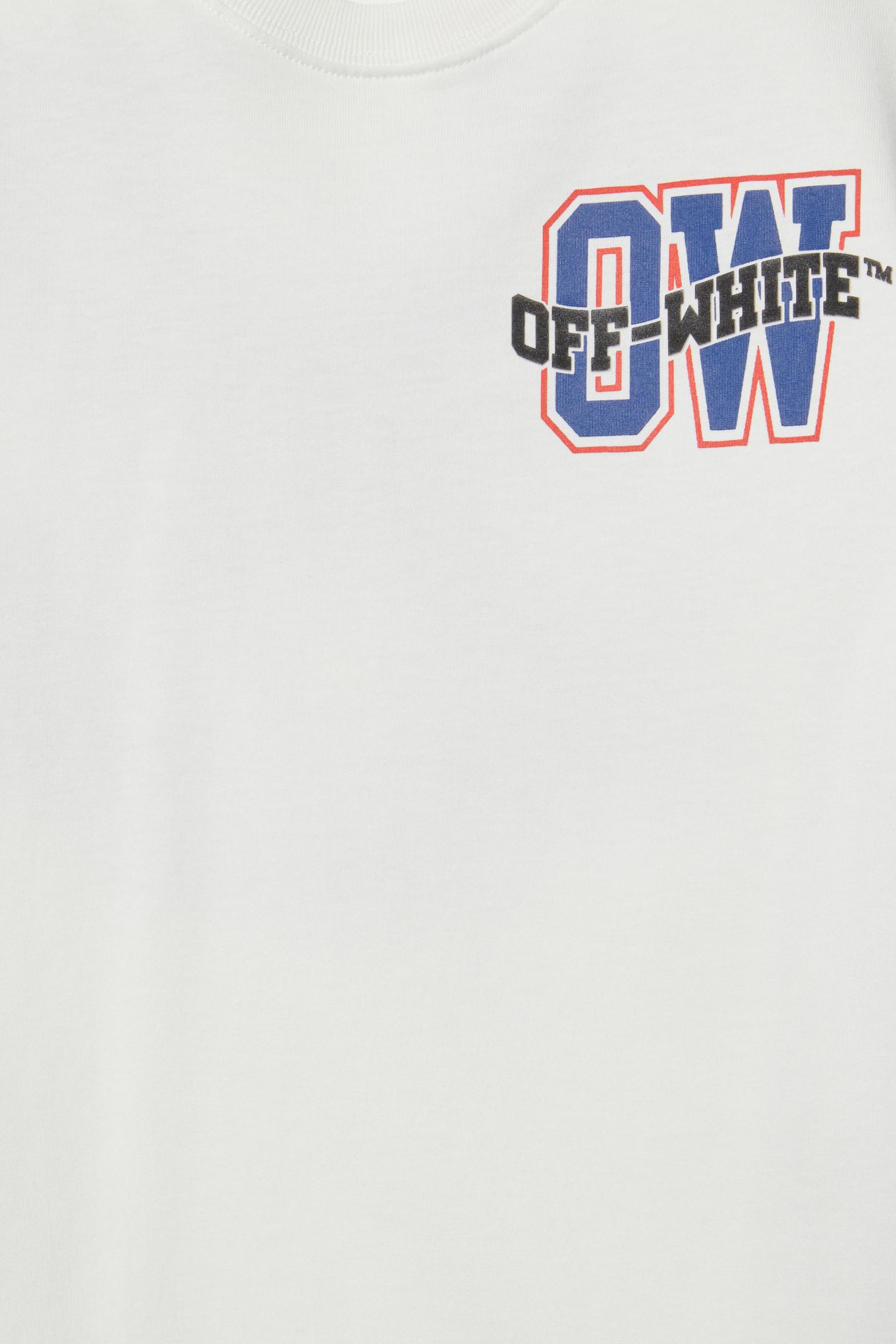 تيشيرت بنقشة شعار الماركة بتصميم جامعي للأطفال