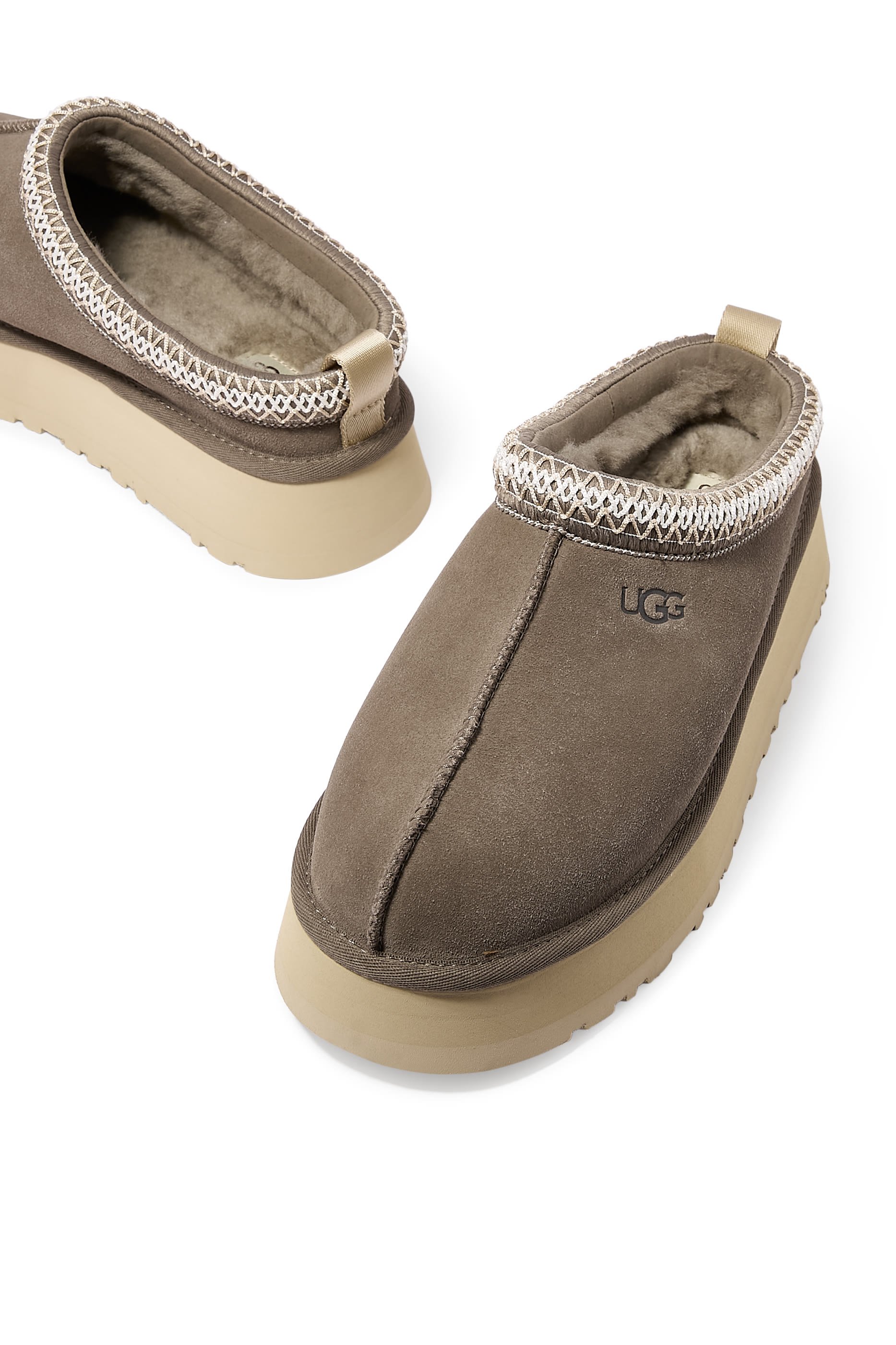 حذاء مفتوح تاز II