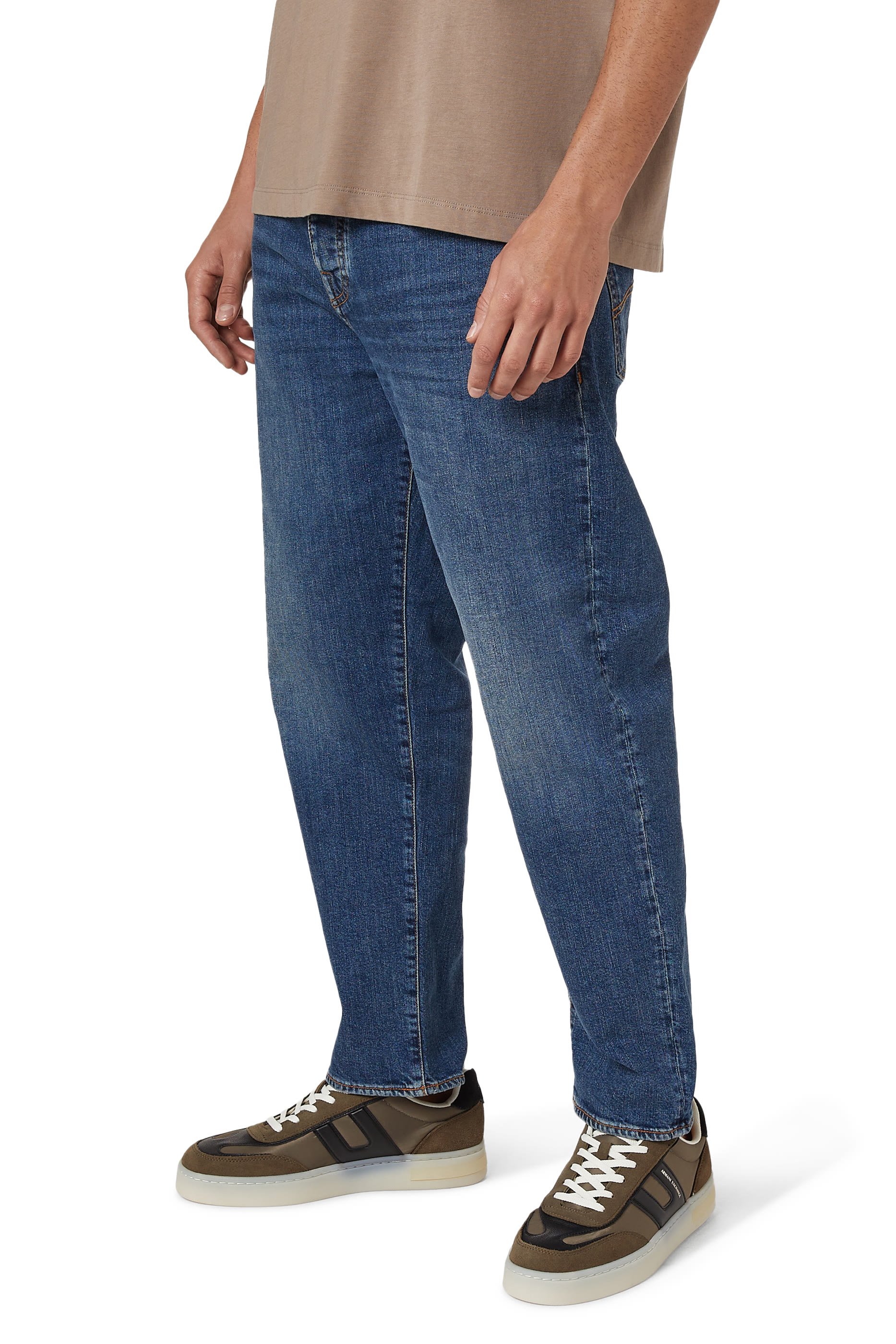 سنيكرز بشعار الماركة قماش معالج