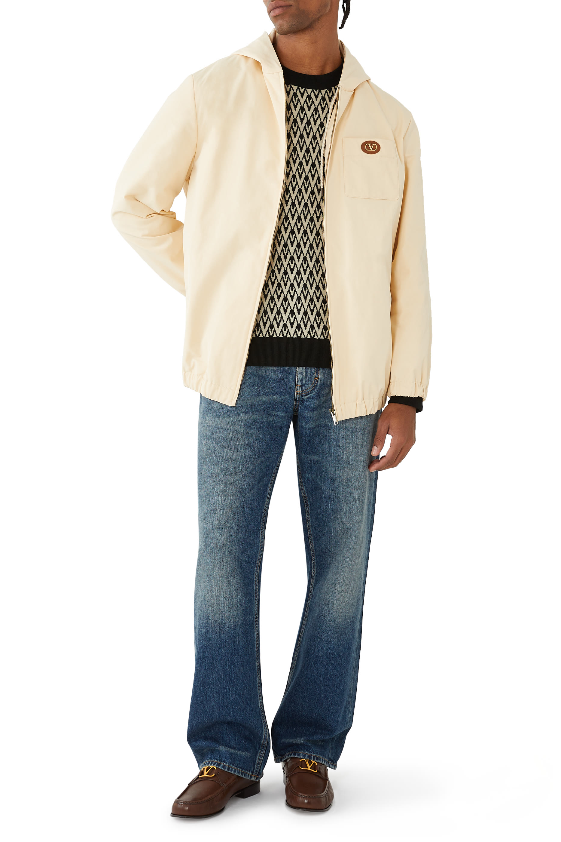 كنزة توت لو في بنمط جاكار صوف