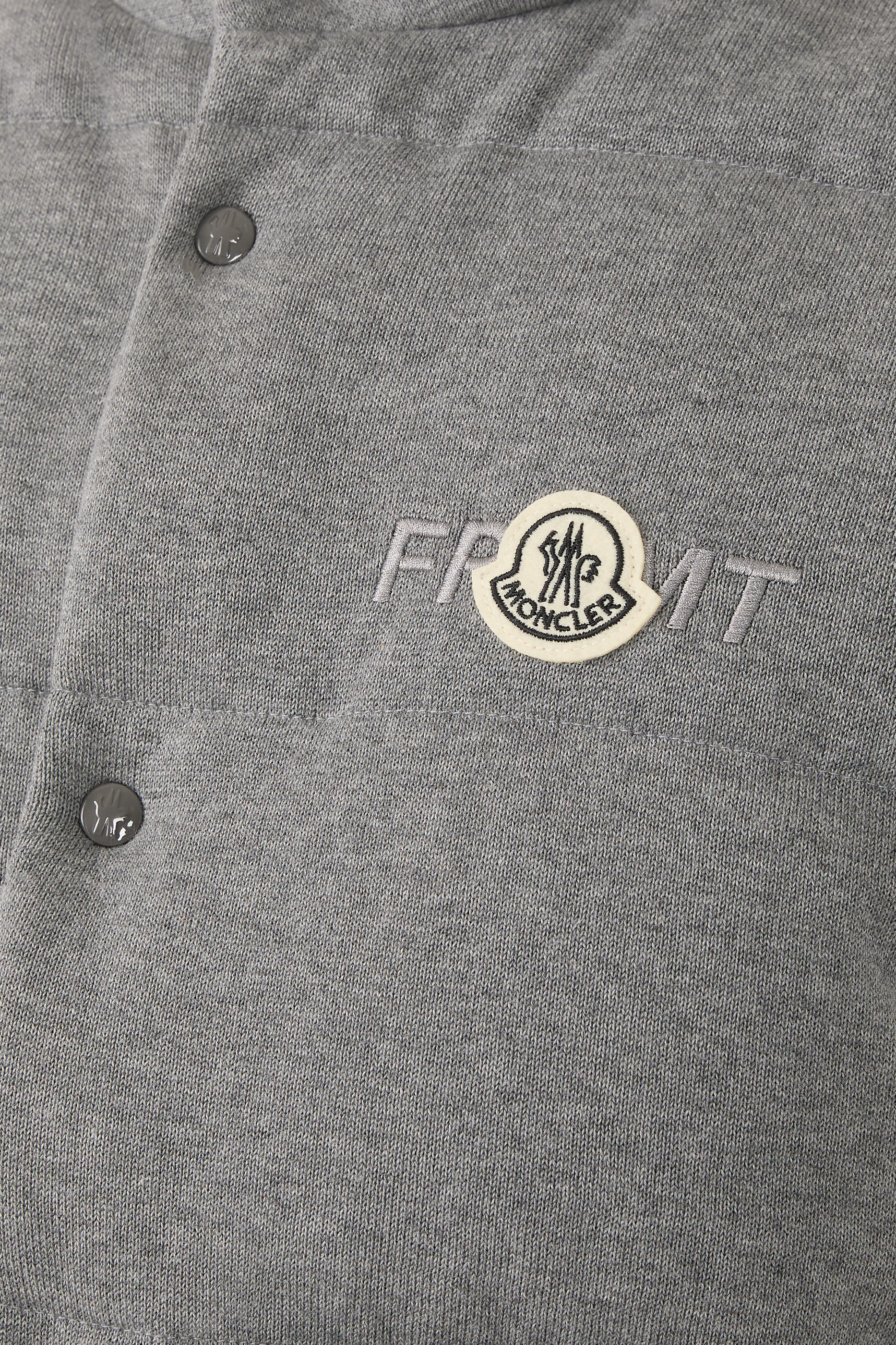 فيست &times; اف ار جي ام تي مبطن بالزغب قطن