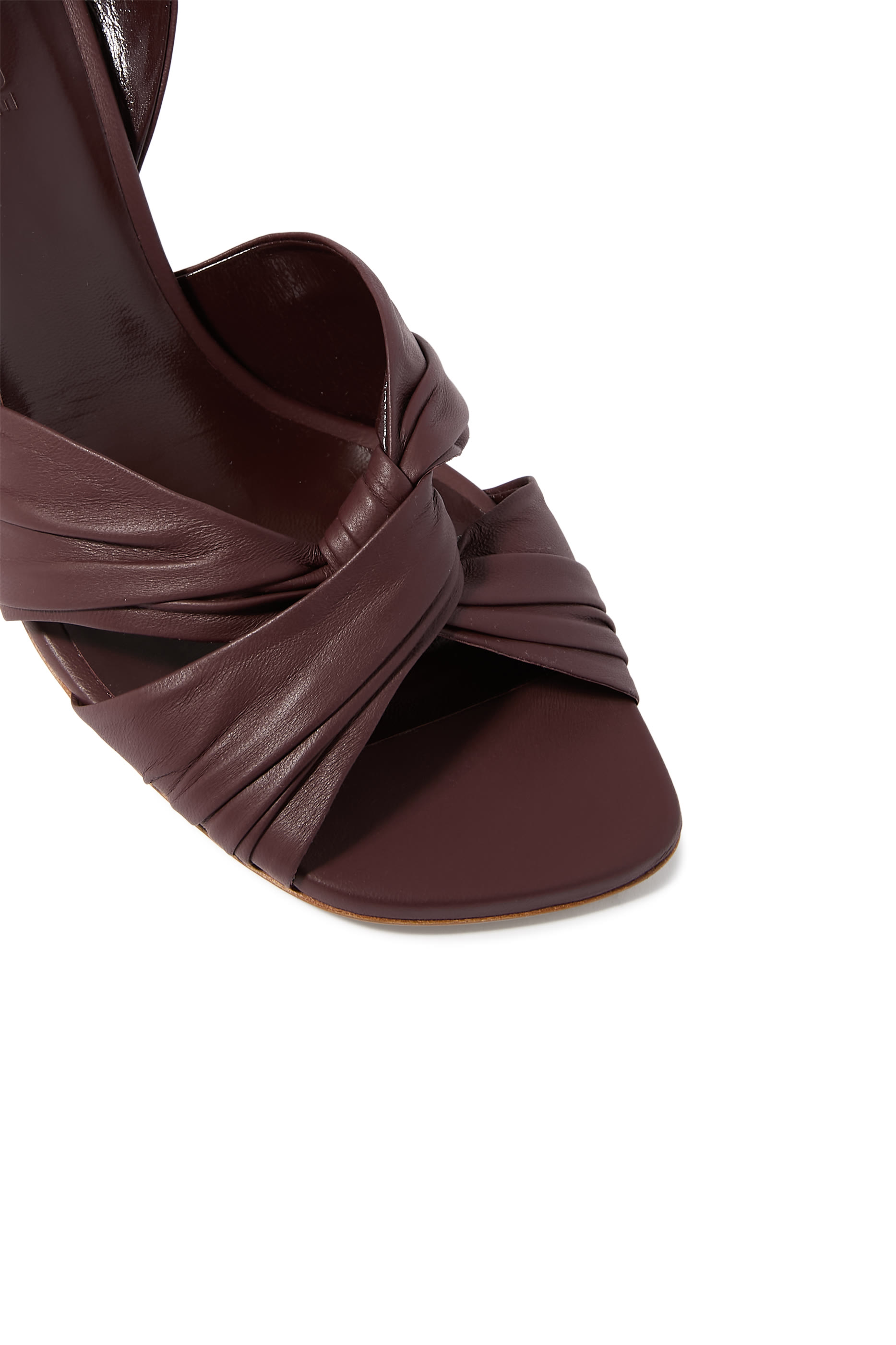 حذاء كلاسيكي أنطونيا 80