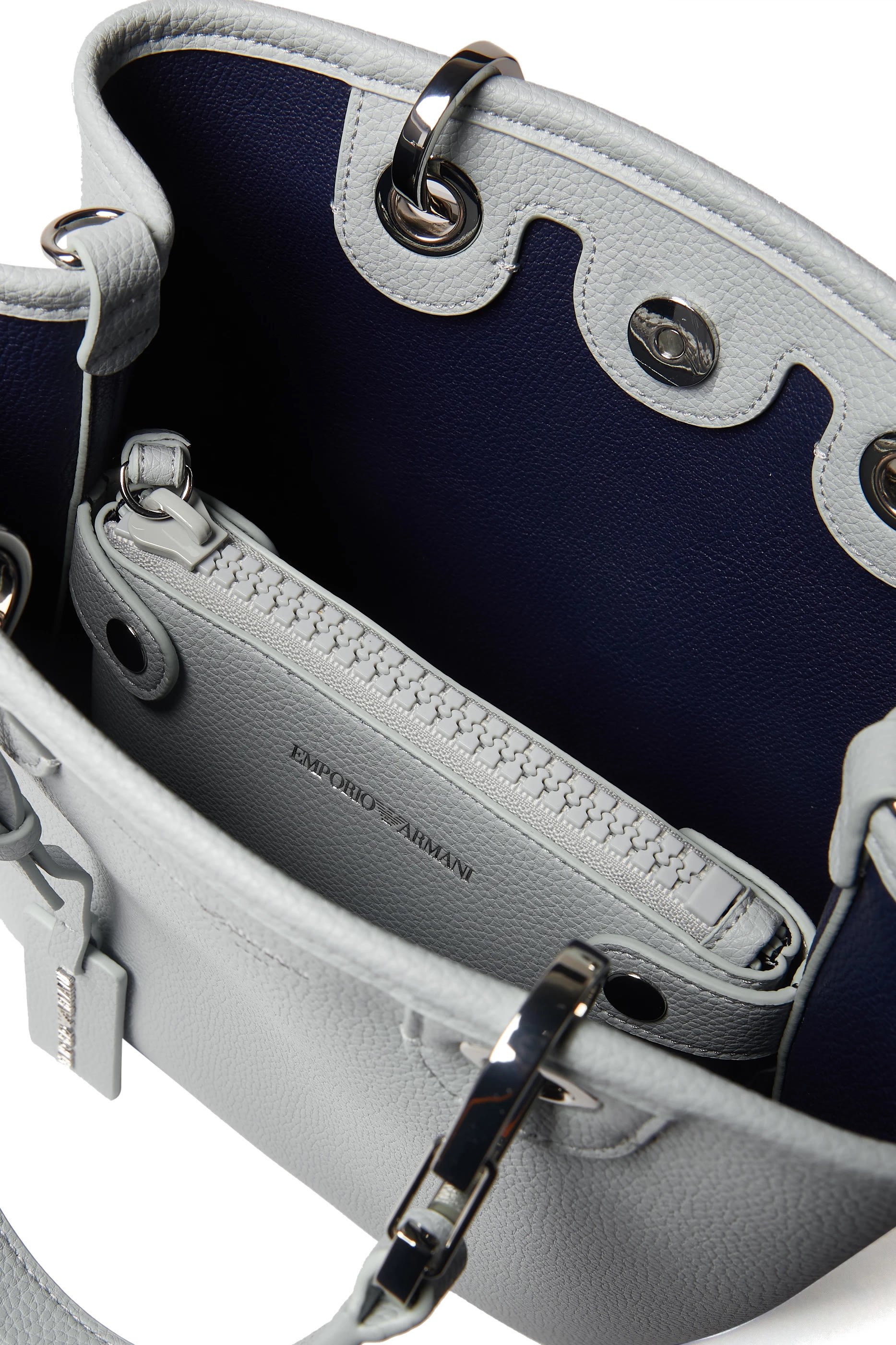 حقيبة يد بشعار الماركة بنقشة جلد غزال