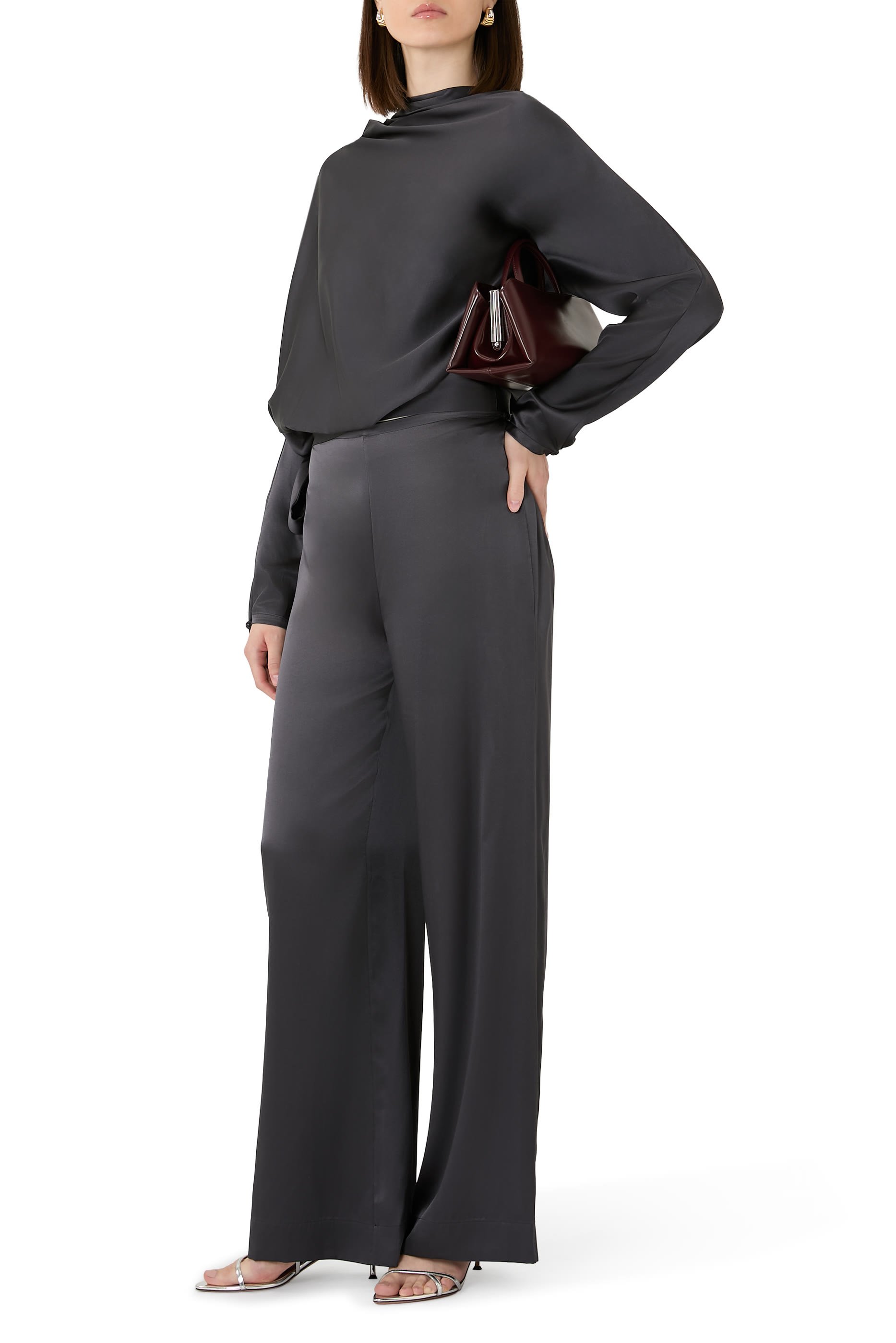 بلوزة فيبي حرير